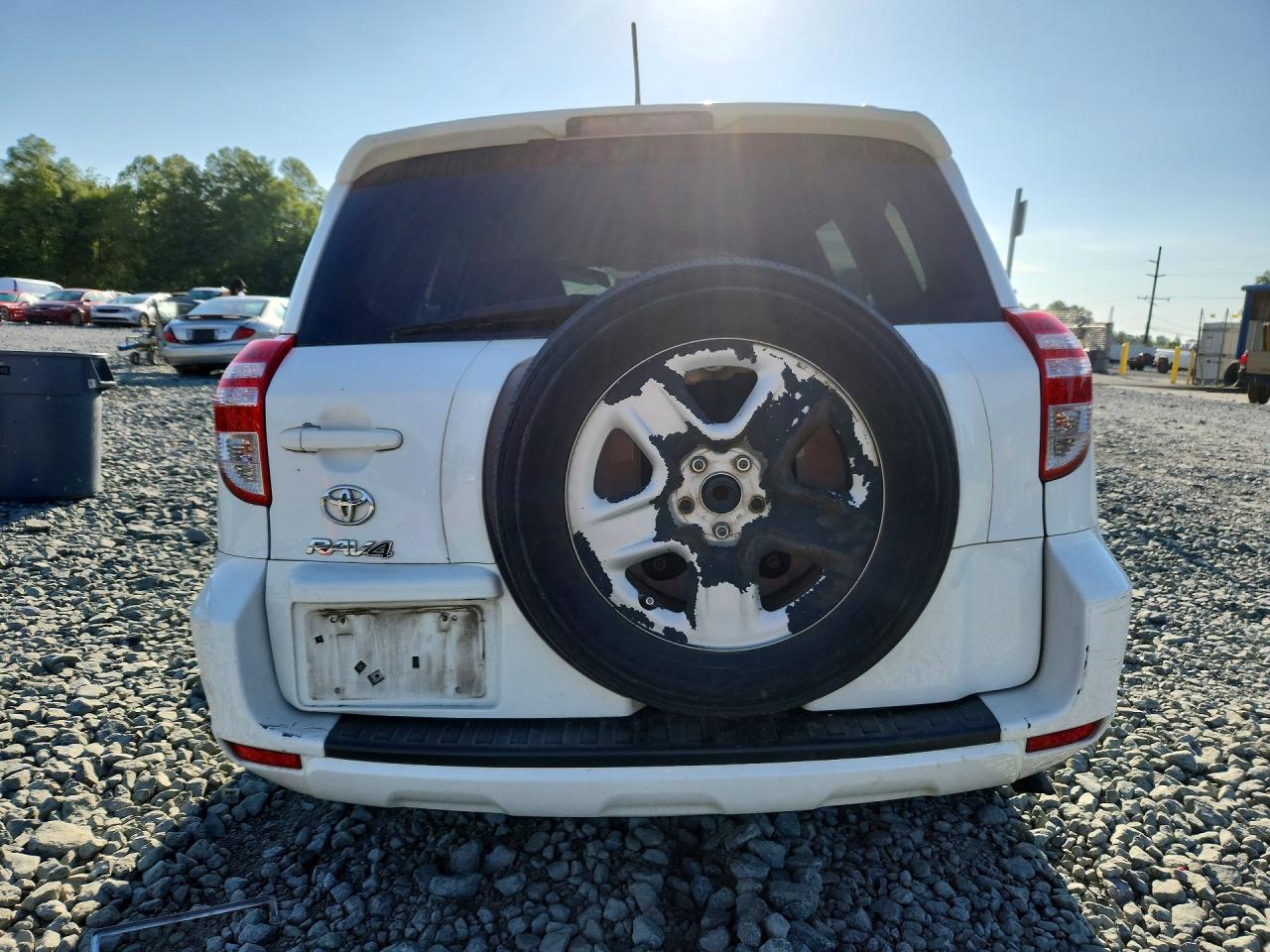 2012 Toyota Rav4 Base White vin: 2T3ZF4DV1CW128718