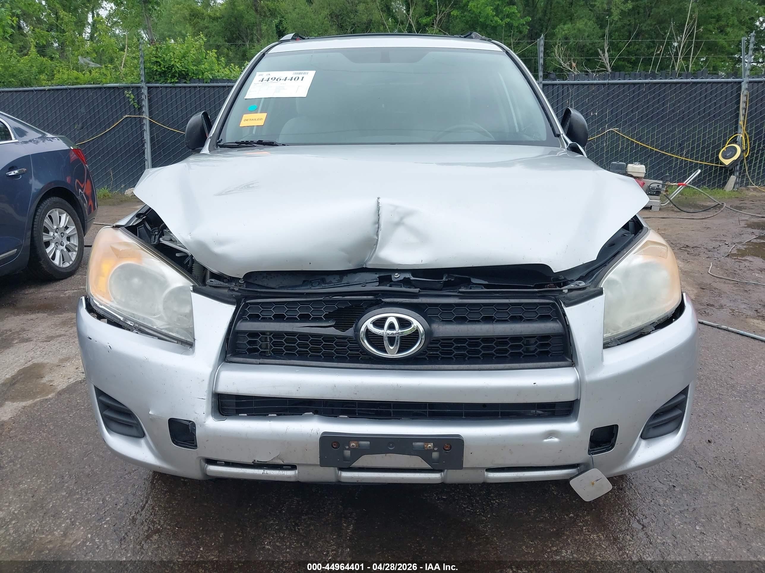 2012 Toyota Rav4   Silver vin: 2T3ZF4DV1CW138455