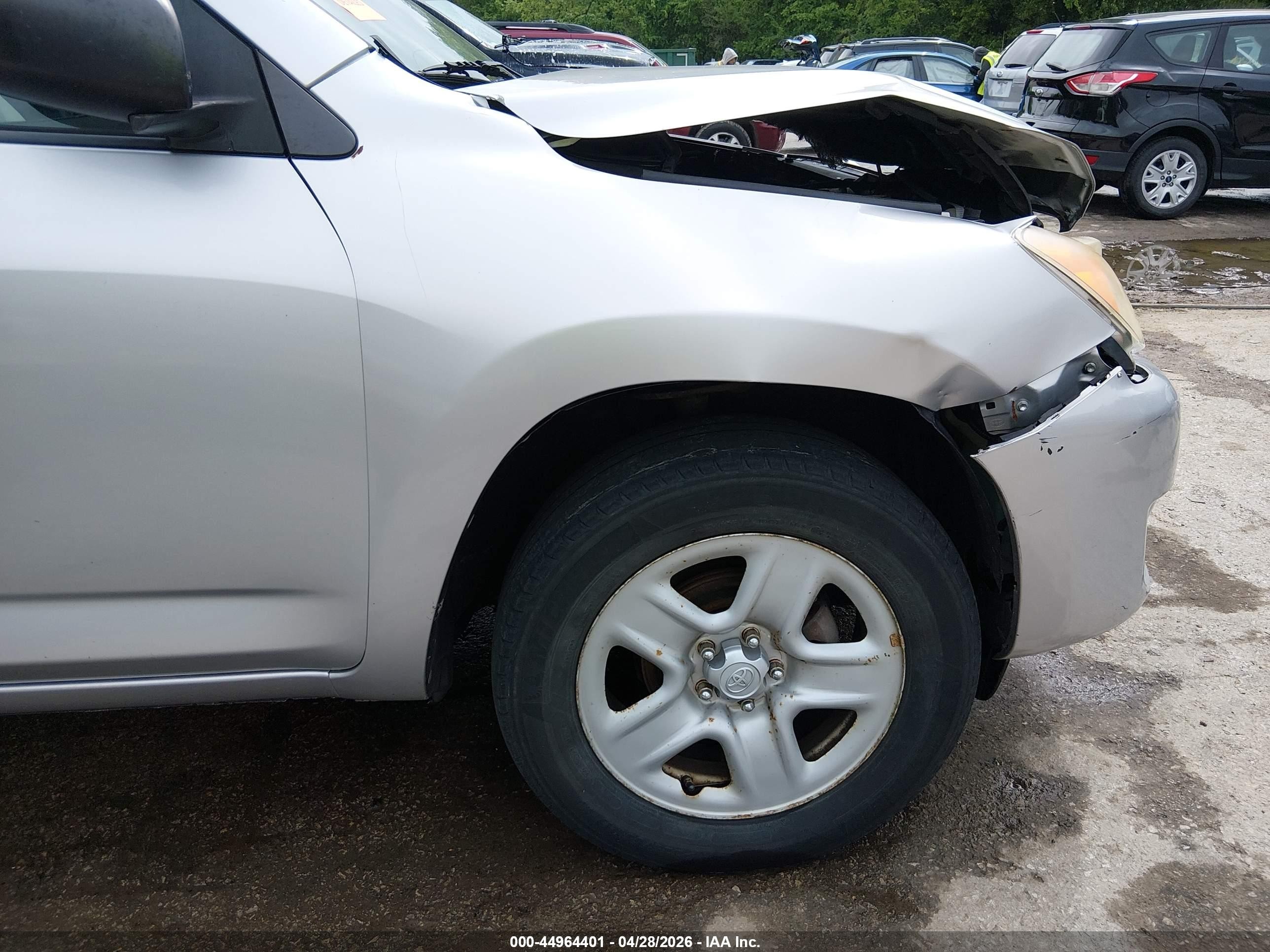 2012 Toyota Rav4   Silver vin: 2T3ZF4DV1CW138455