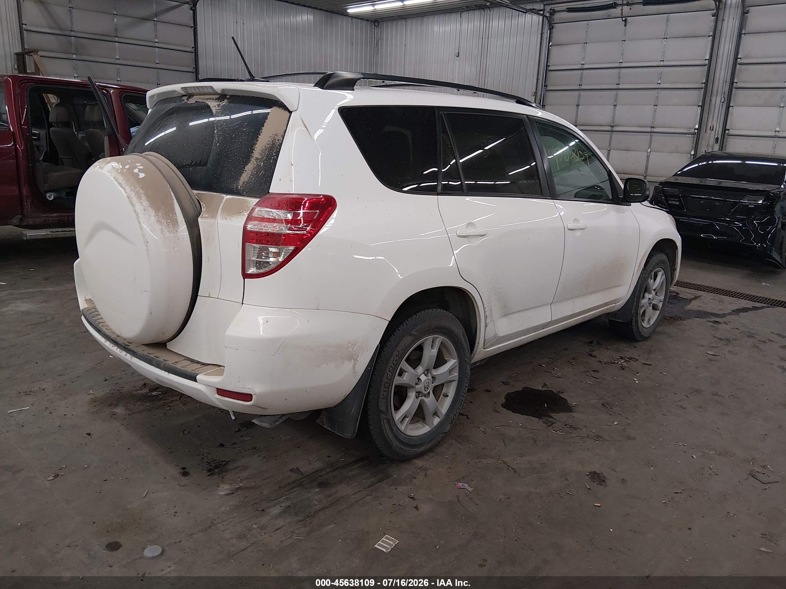 2012 Toyota Rav4   White vin: 2T3ZF4DV1CW142800