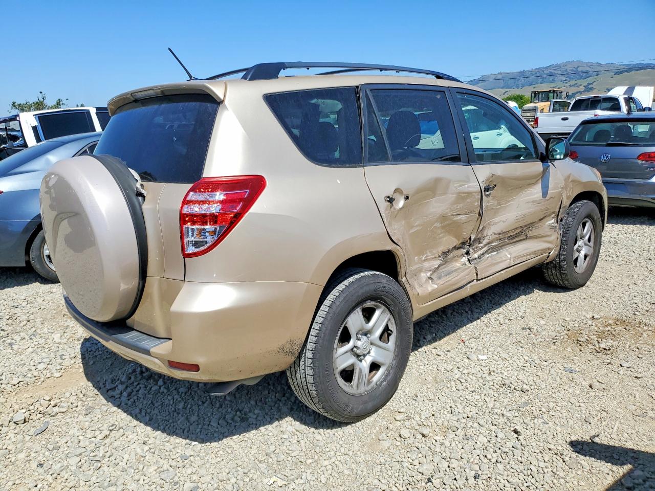 2010 Toyota Rav4 Base Tan vin: 2T3ZF4DV2AW021397