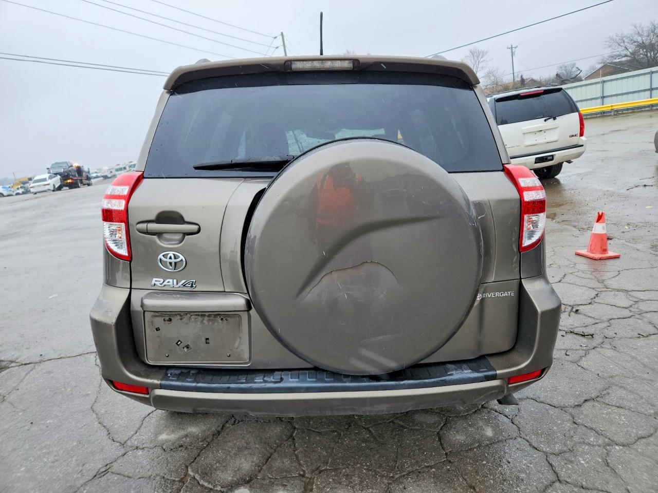 2011 Toyota Rav4 Tan vin: 2T3ZF4DV2BW054529