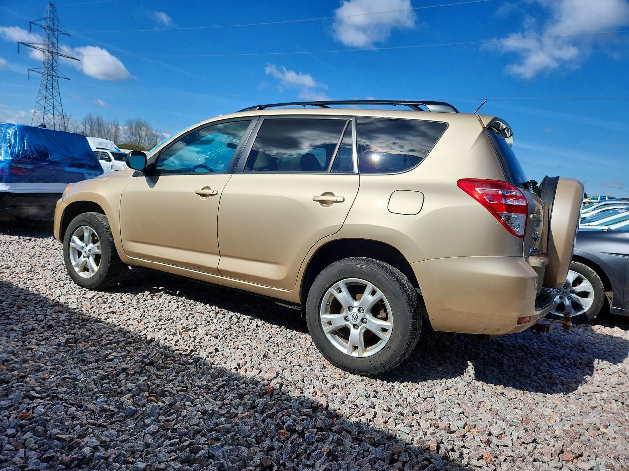 2011 Toyota Rav4 Base Tan vin: 2T3ZF4DV2BW072075