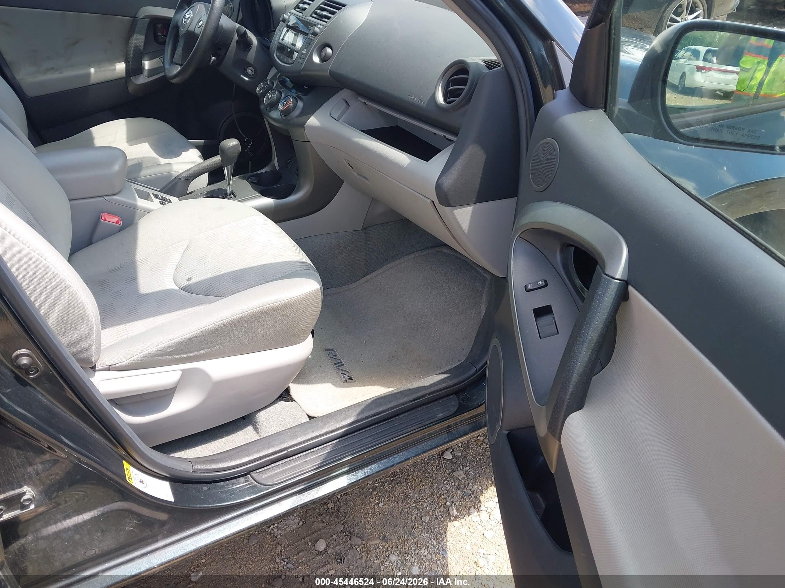 2011 Toyota Rav4   Синий vin: 2T3ZF4DV2BW077342