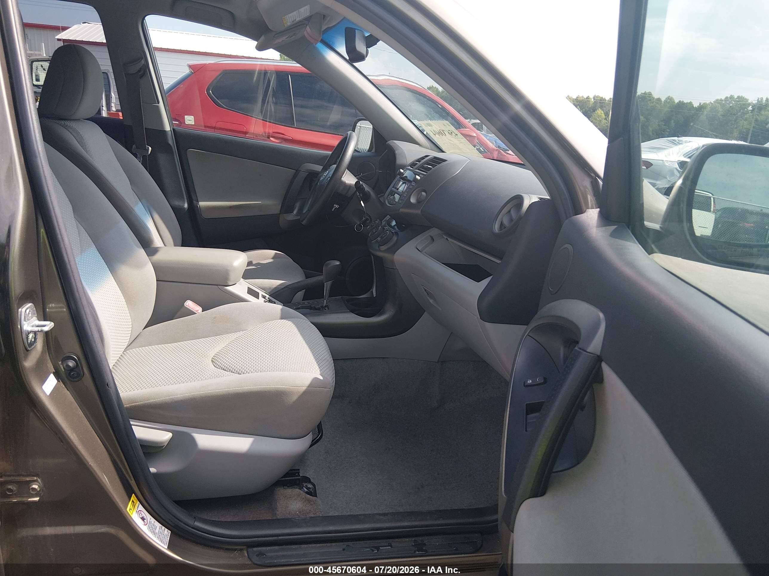 2011 Toyota Rav4   Pewter vin: 2T3ZF4DV2BW079544