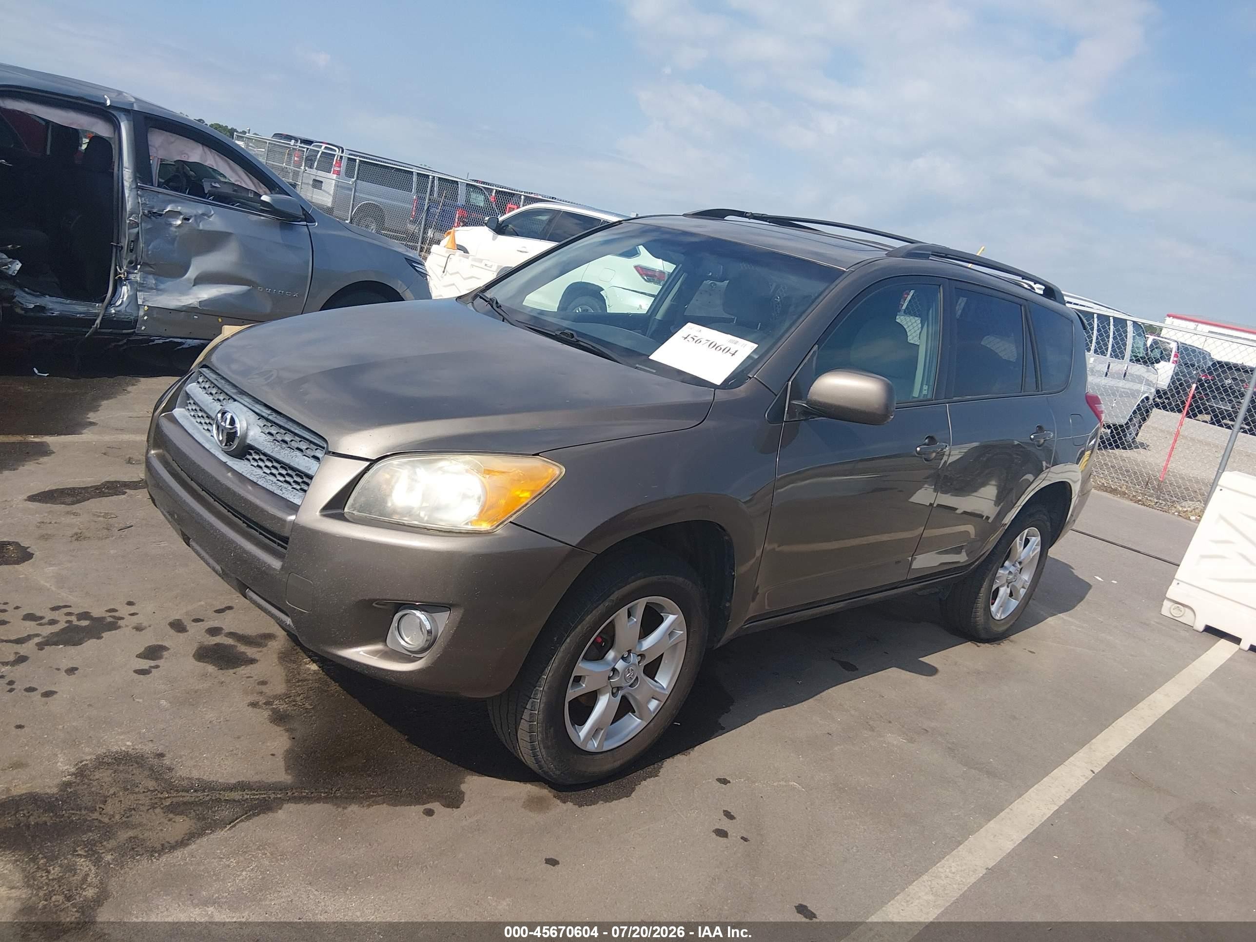 2011 Toyota Rav4   Pewter vin: 2T3ZF4DV2BW079544