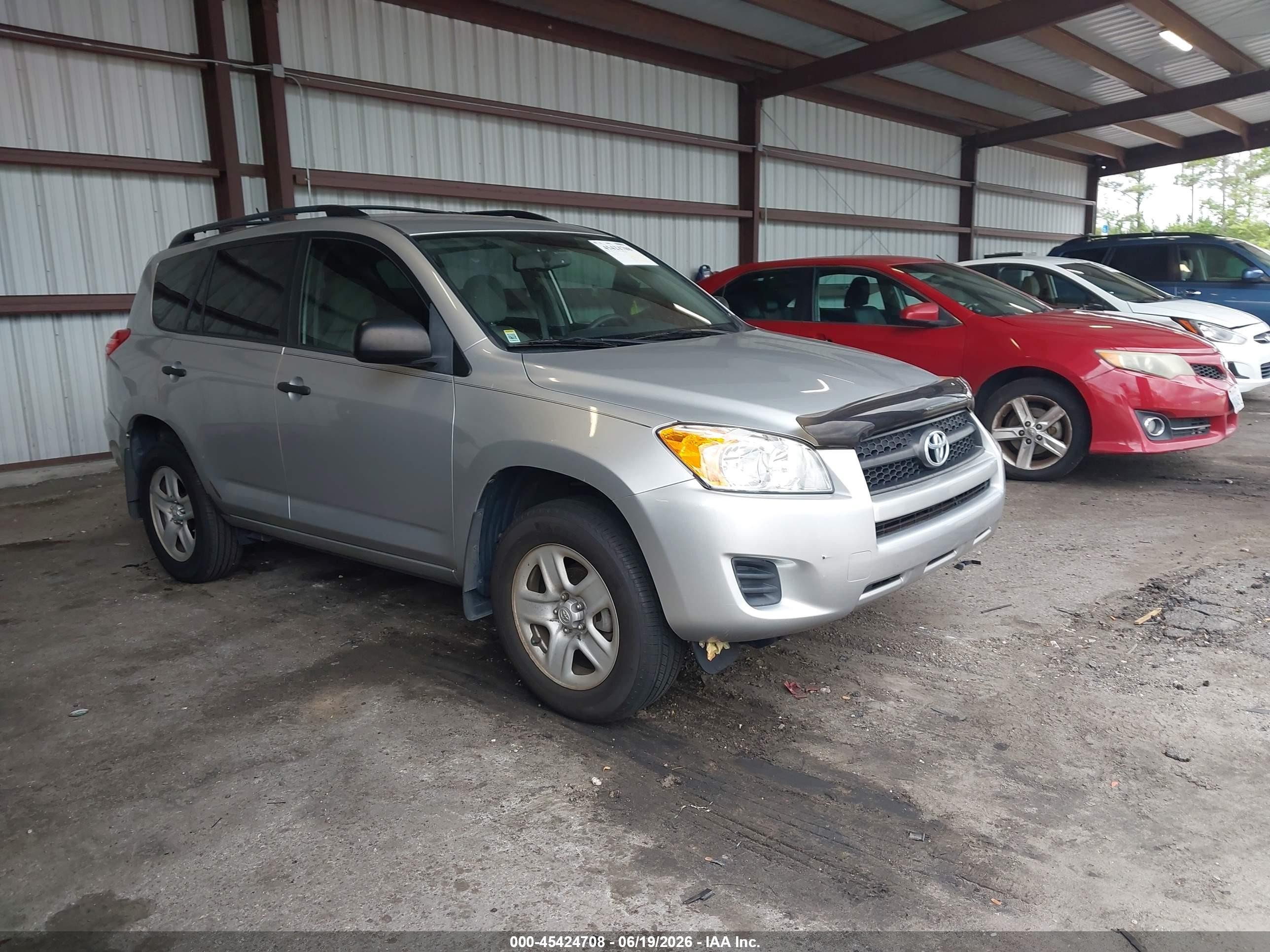2011 Toyota Rav4   Silver vin: 2T3ZF4DV2BW082718