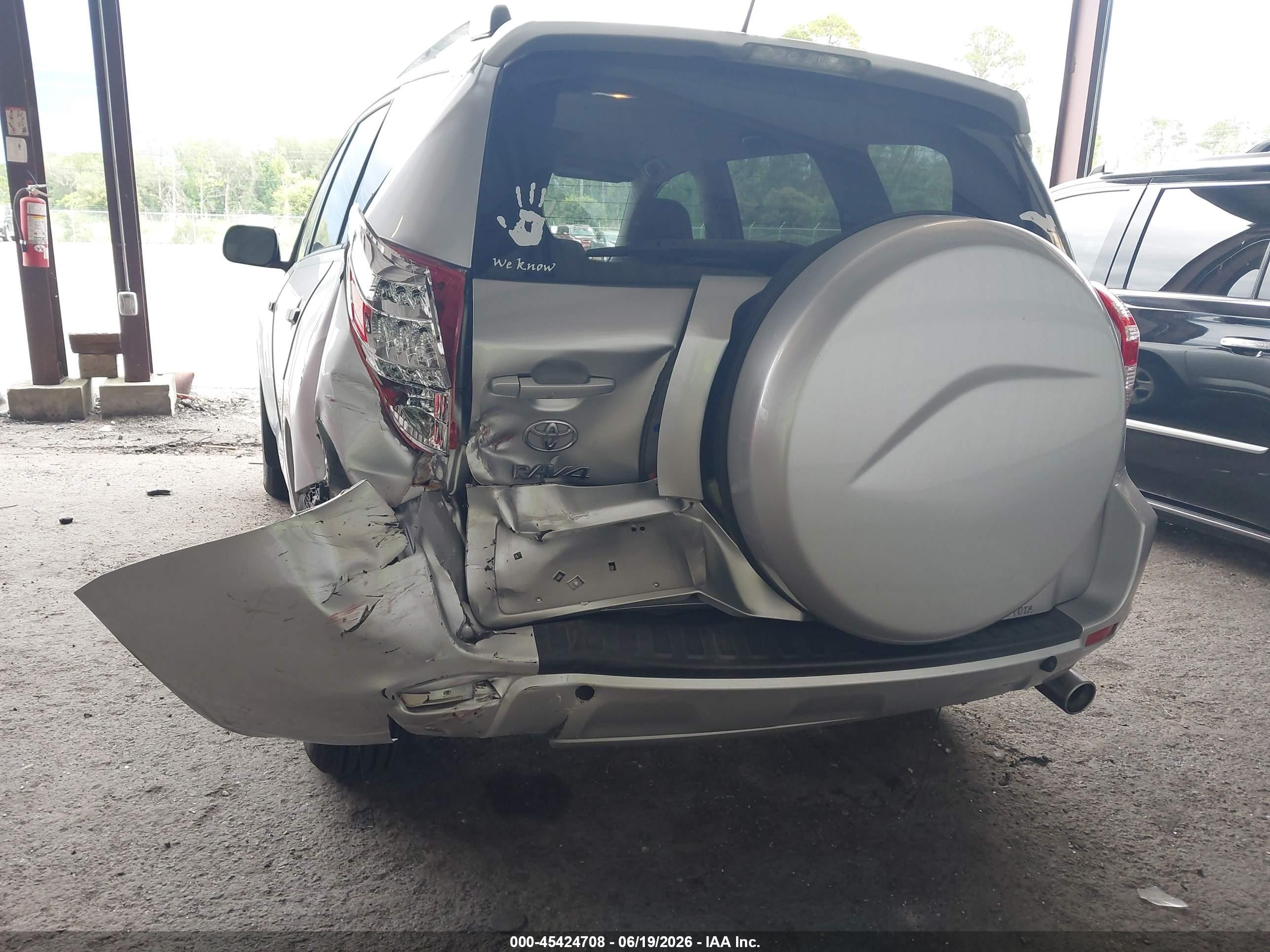 2011 Toyota Rav4   Silver vin: 2T3ZF4DV2BW082718