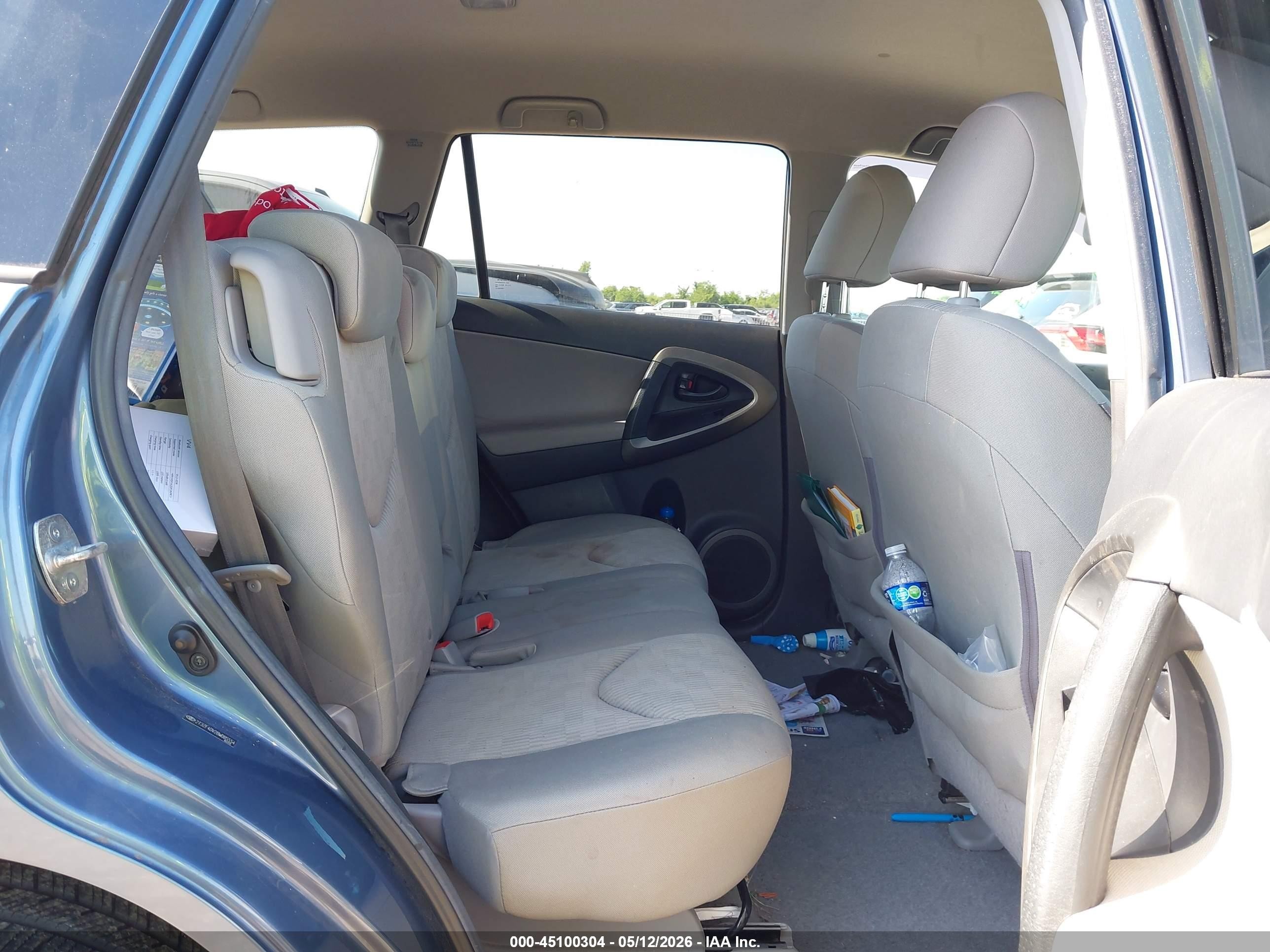 2011 Toyota Rav4   Light Blue vin: 2T3ZF4DV2BW085554