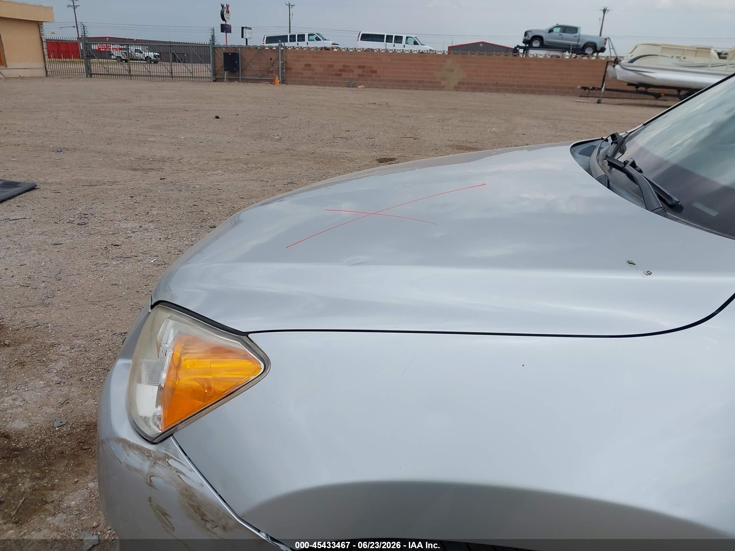 2011 Toyota Rav4   Silver vin: 2T3ZF4DV2BW086011