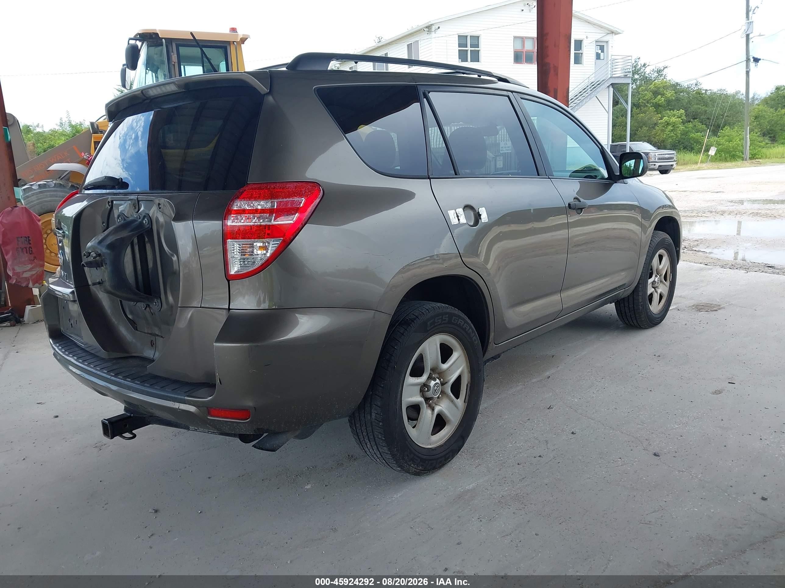 2011 Toyota Rav4   Brown vin: 2T3ZF4DV2BW089104