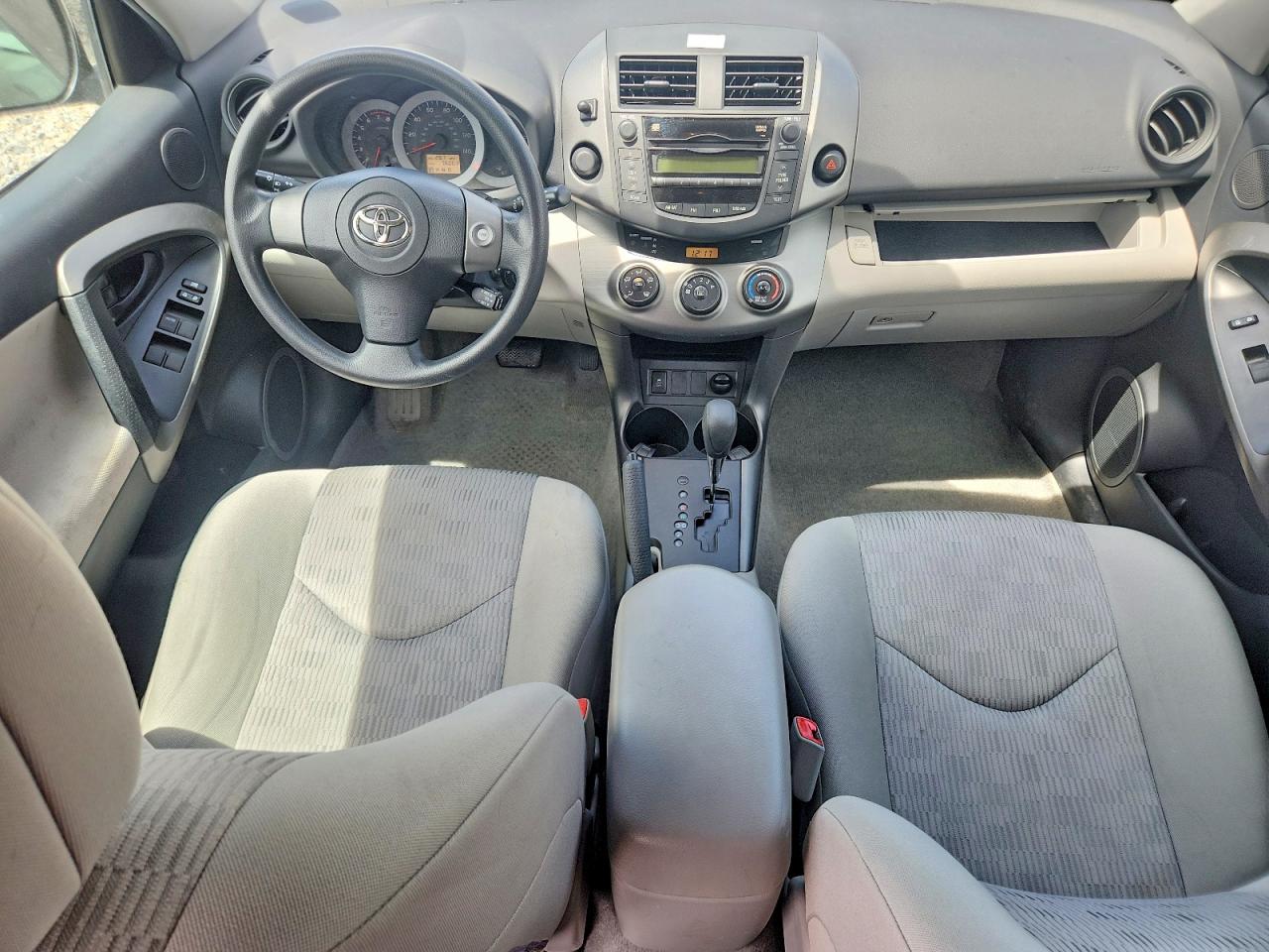 2011 Toyota Rav4 Base Серебряный vin: 2T3ZF4DV2BW089152