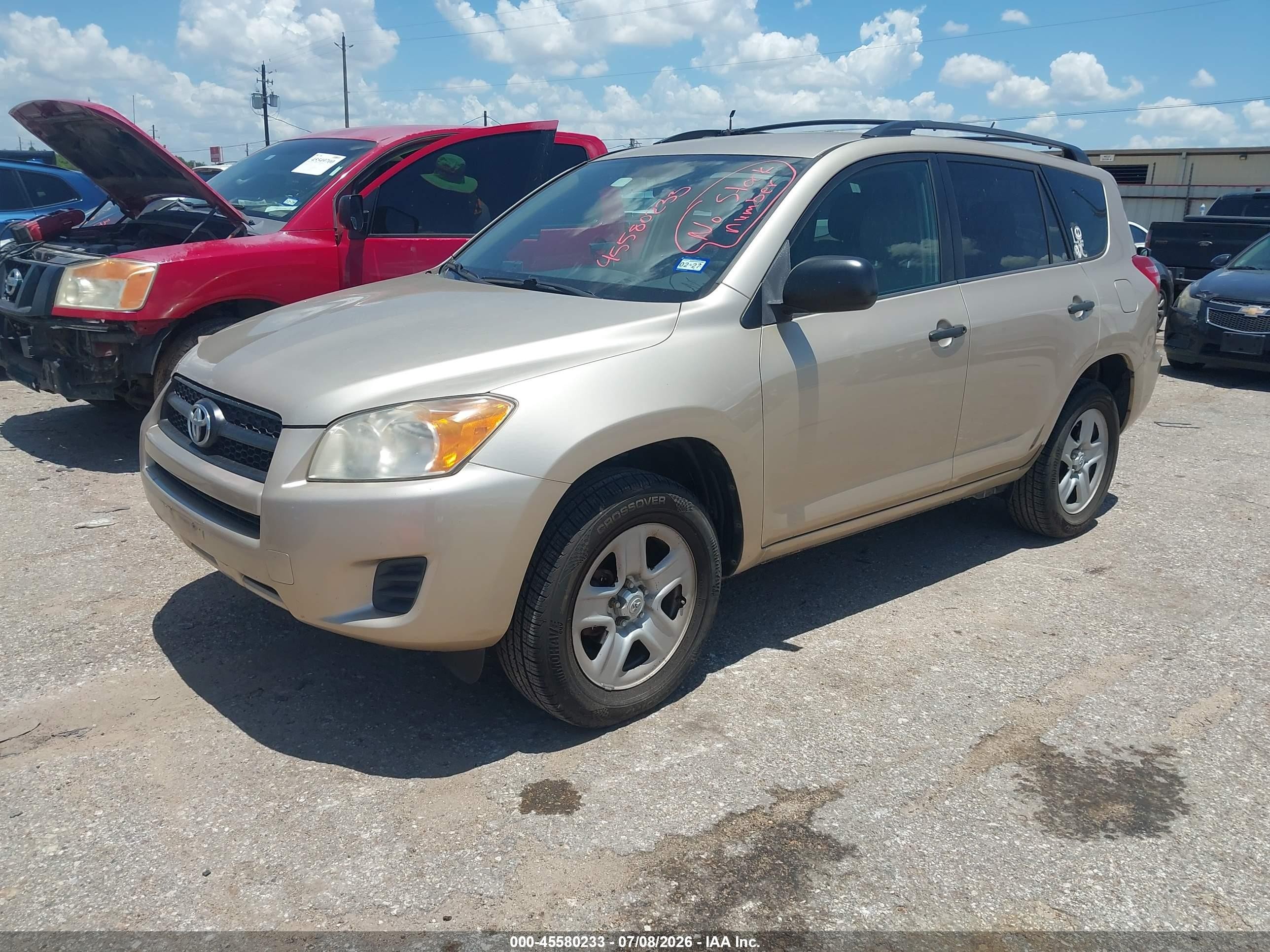 2011 Toyota Rav4   Gold vin: 2T3ZF4DV2BW092374