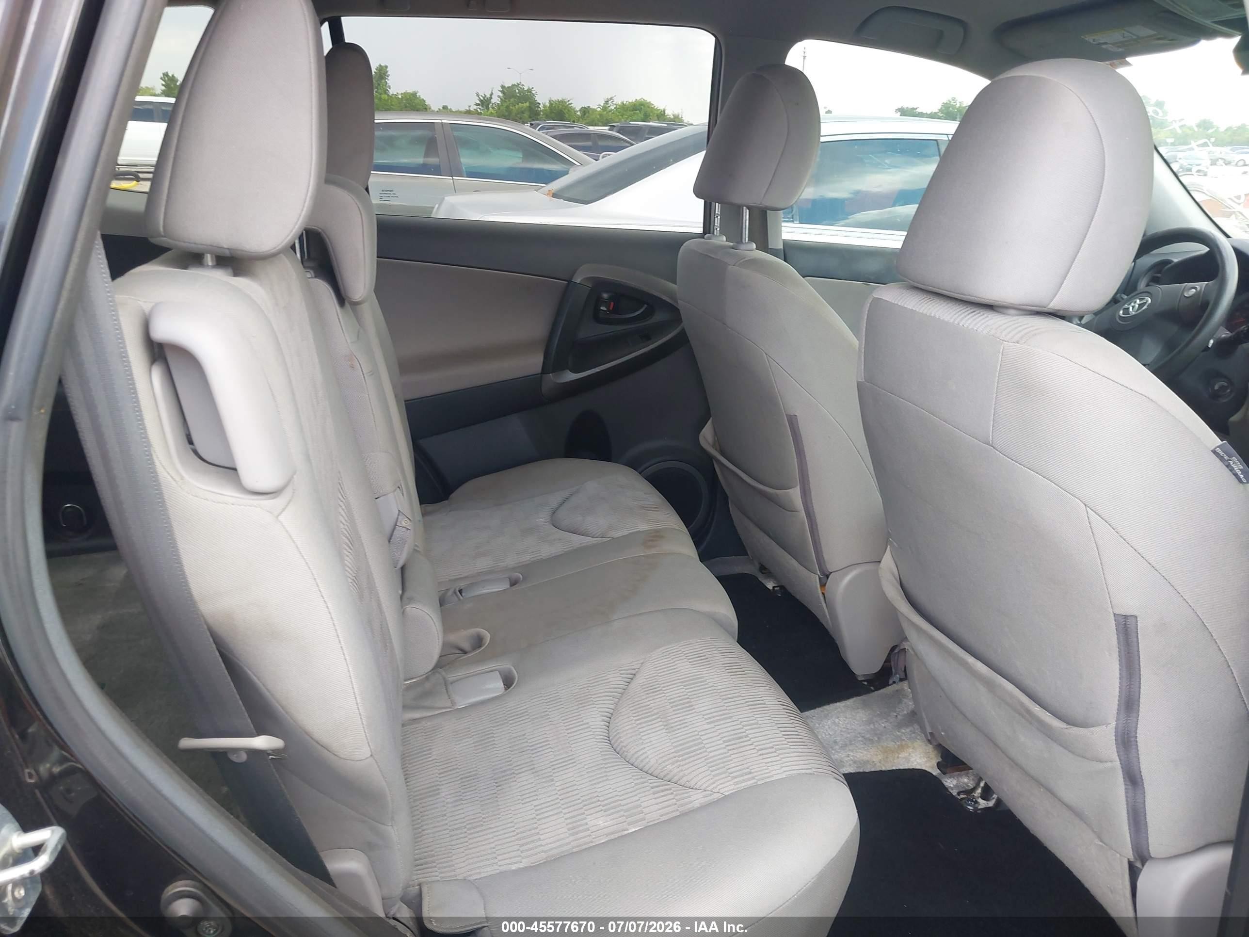 2011 Toyota Rav4   Черный vin: 2T3ZF4DV2BW095193