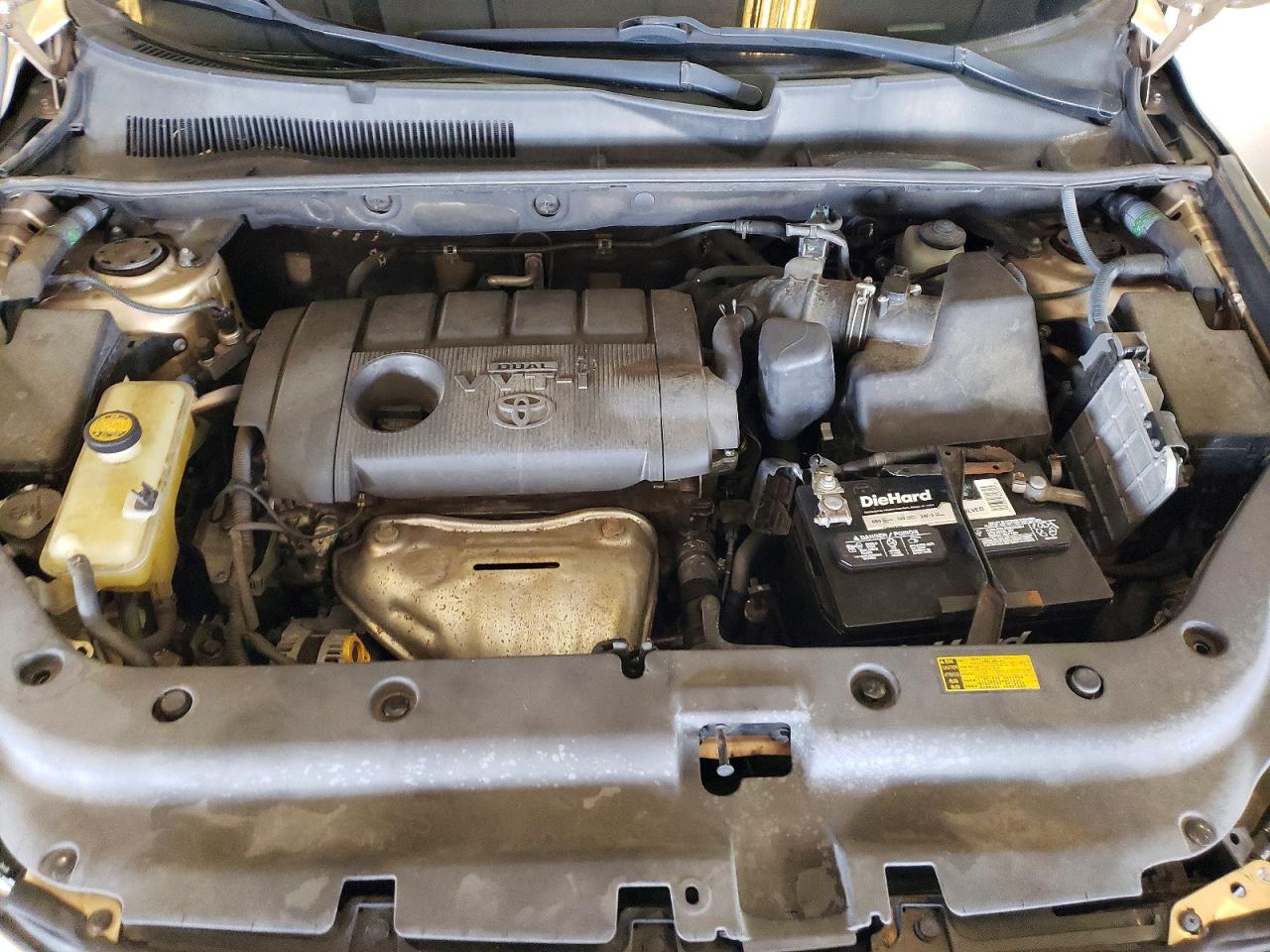 2011 Toyota Rav4 Base Gold vin: 2T3ZF4DV2BW096893
