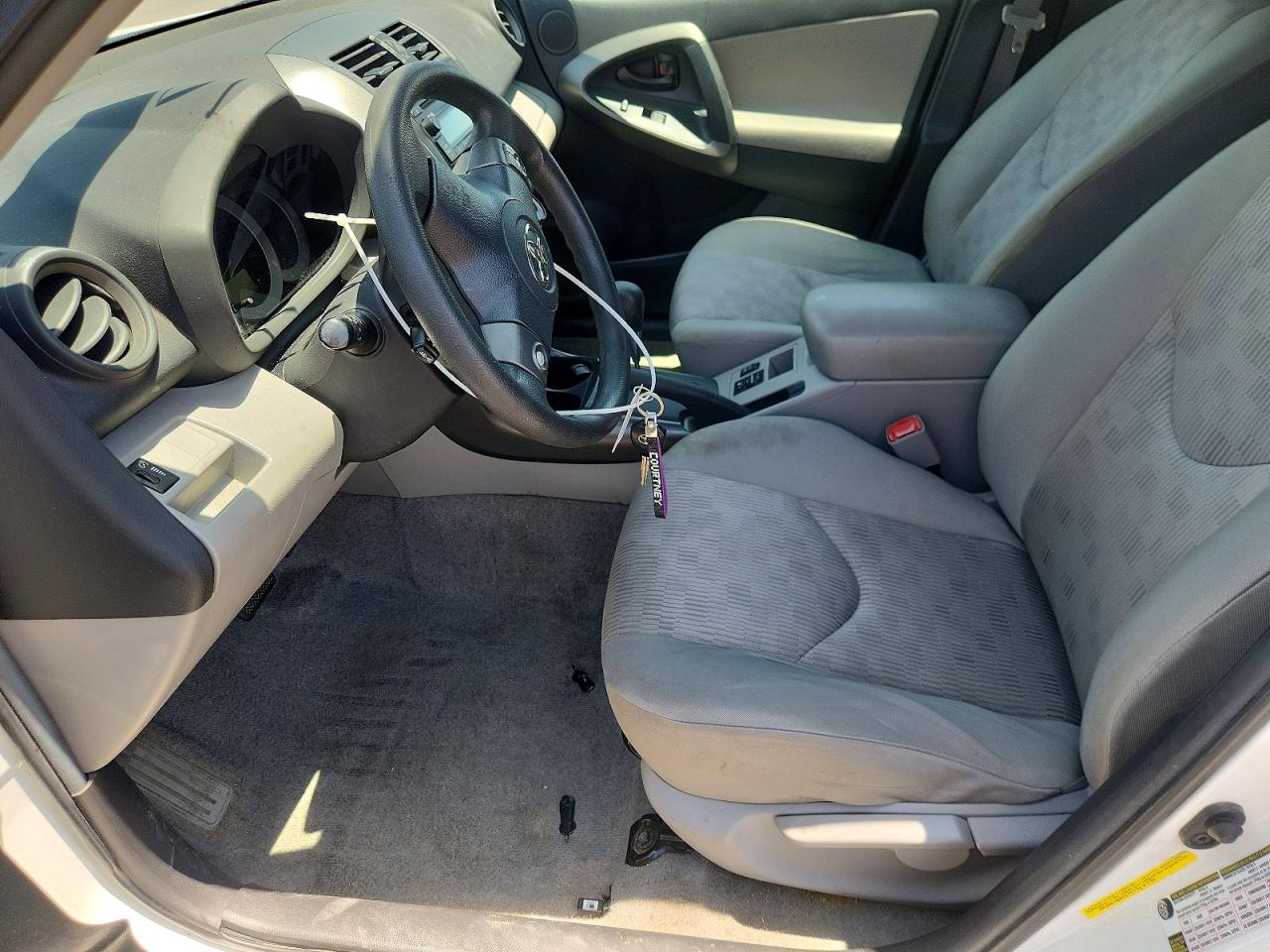 2012 Toyota Rav4 Base Белый vin: 2T3ZF4DV2CW111801