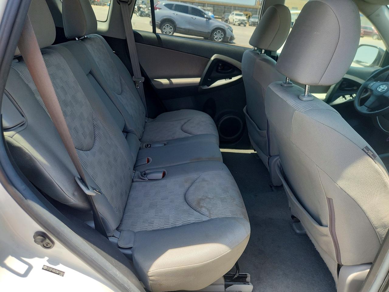 2012 Toyota Rav4 Base Белый vin: 2T3ZF4DV2CW111801