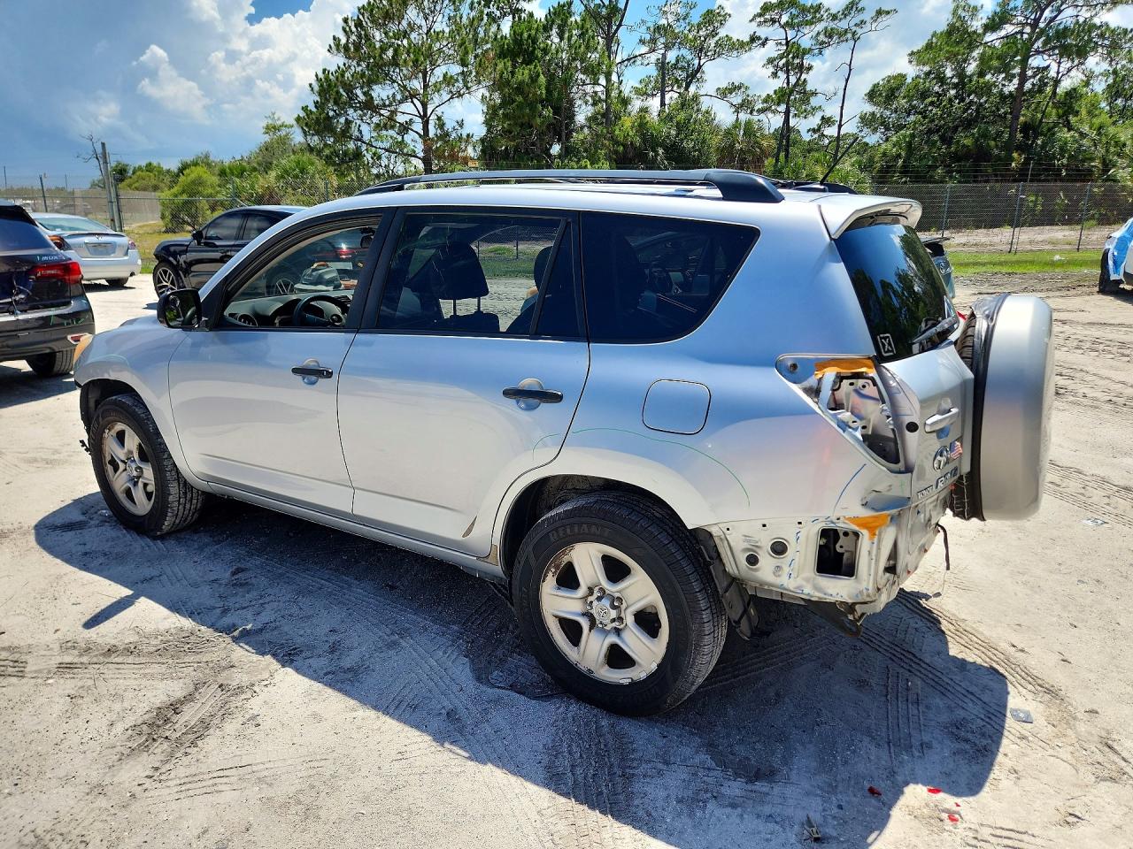 2010 Toyota Rav4 Base Gray vin: 2T3ZF4DV3AW046471