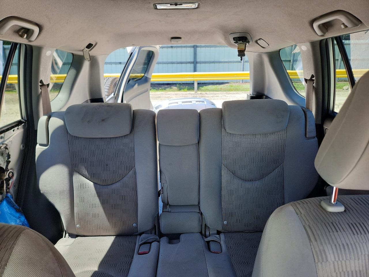 2010 Toyota Rav4 Base Gray vin: 2T3ZF4DV3AW046471