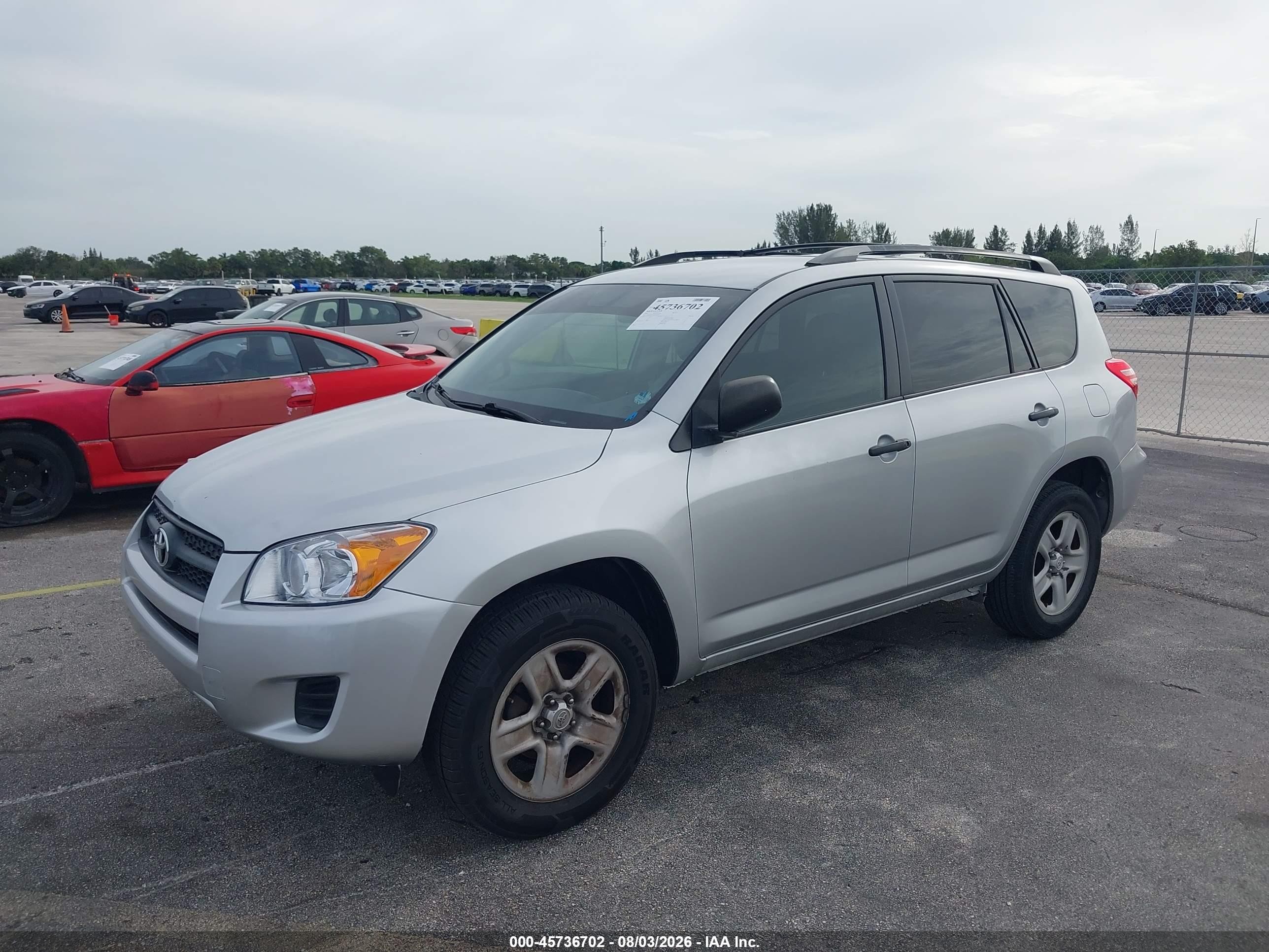 2011 Toyota Rav4   Silver vin: 2T3ZF4DV3BW064244