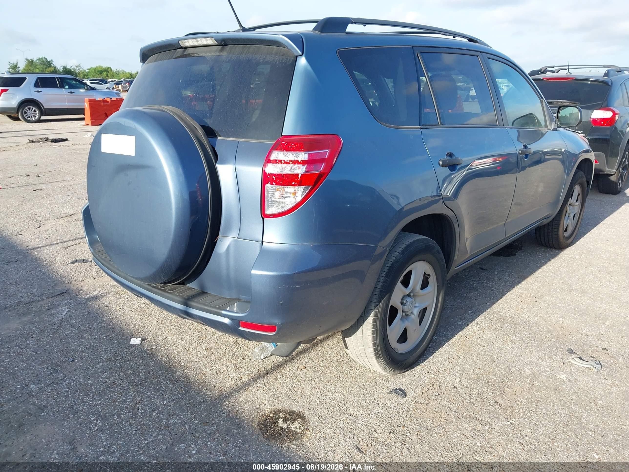 2011 Toyota Rav4   Blue vin: 2T3ZF4DV3BW074742