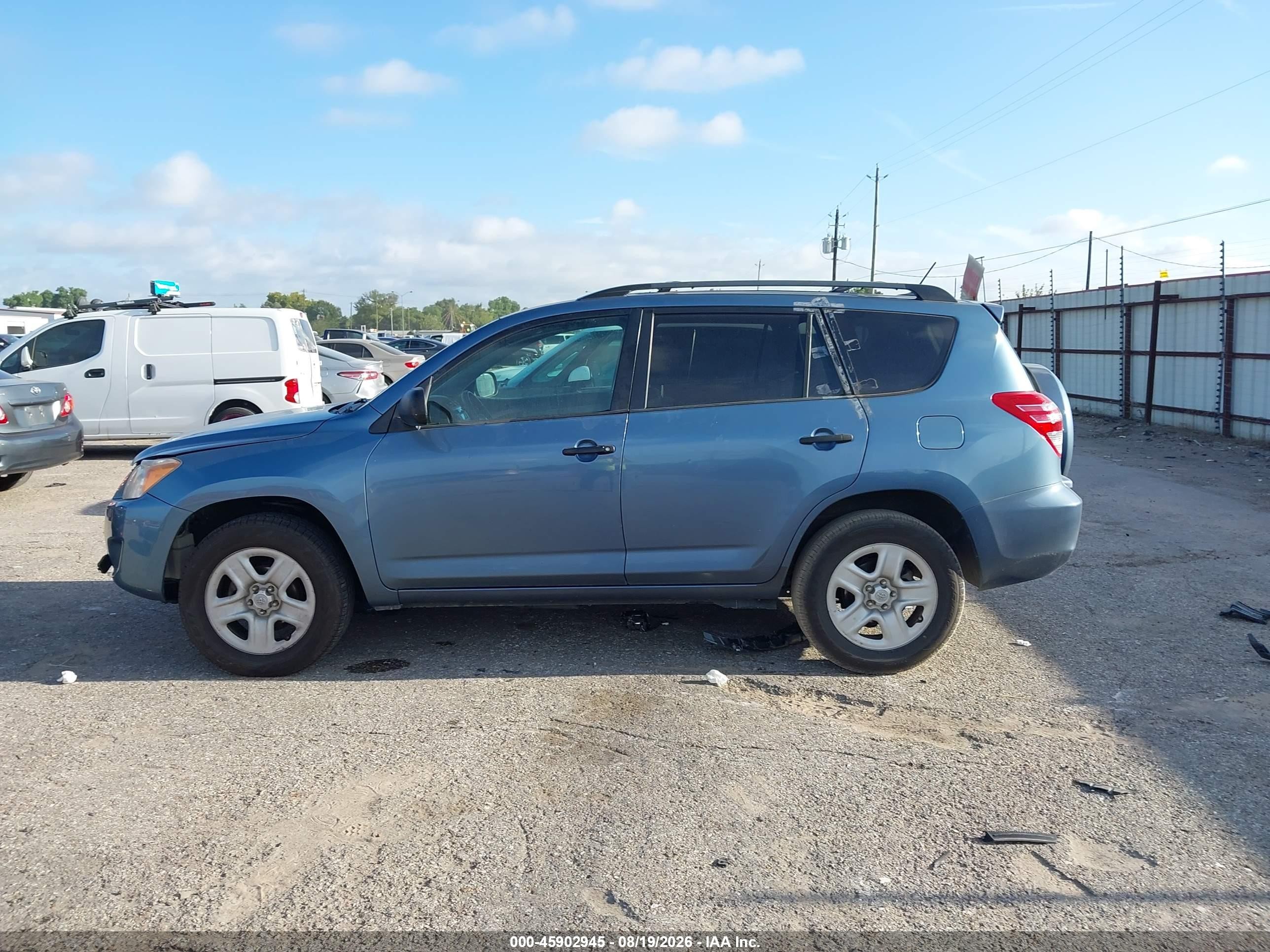 2011 Toyota Rav4   Blue vin: 2T3ZF4DV3BW074742
