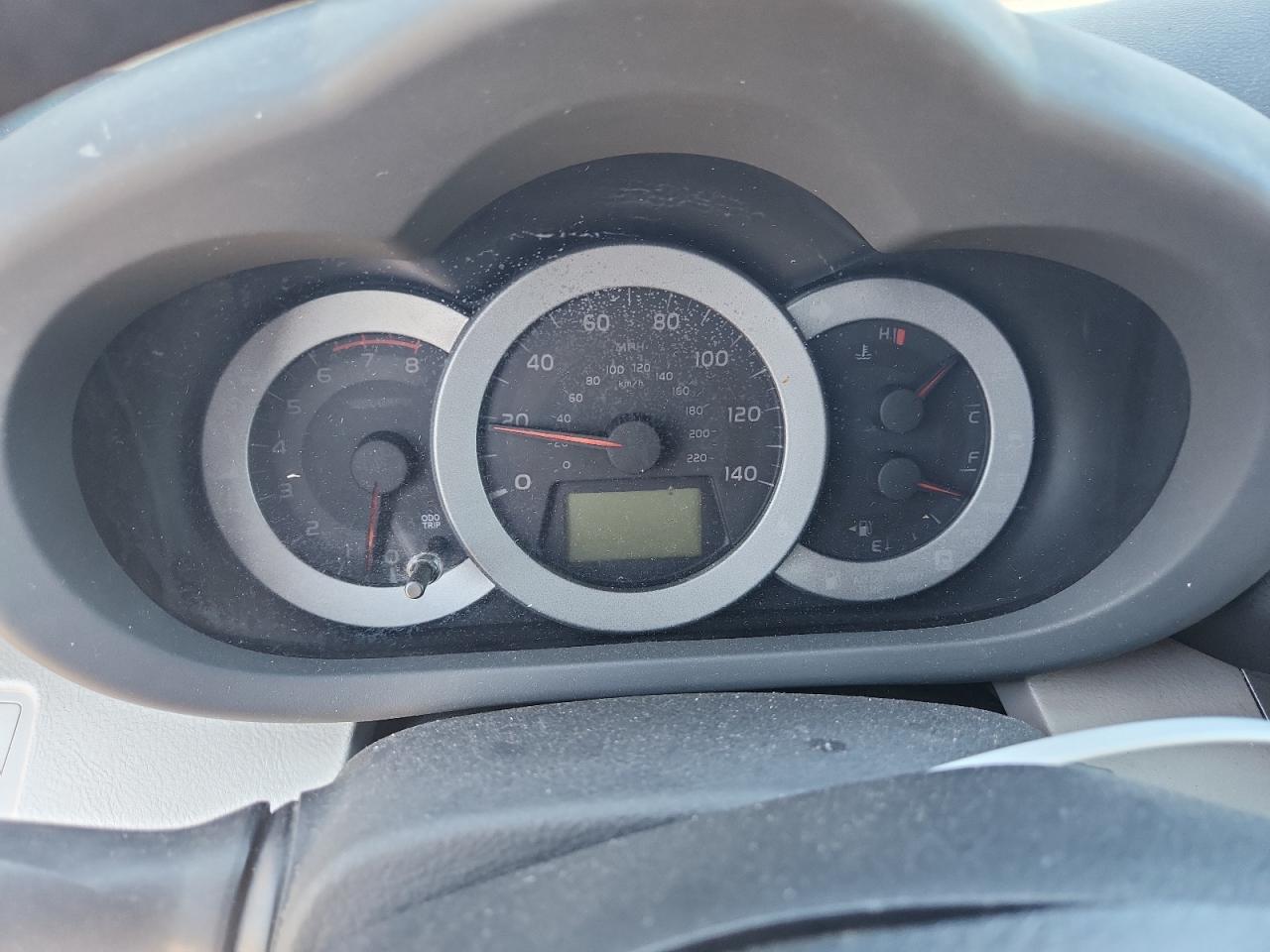 2011 Toyota Rav4 Base Silver vin: 2T3ZF4DV3BW091105