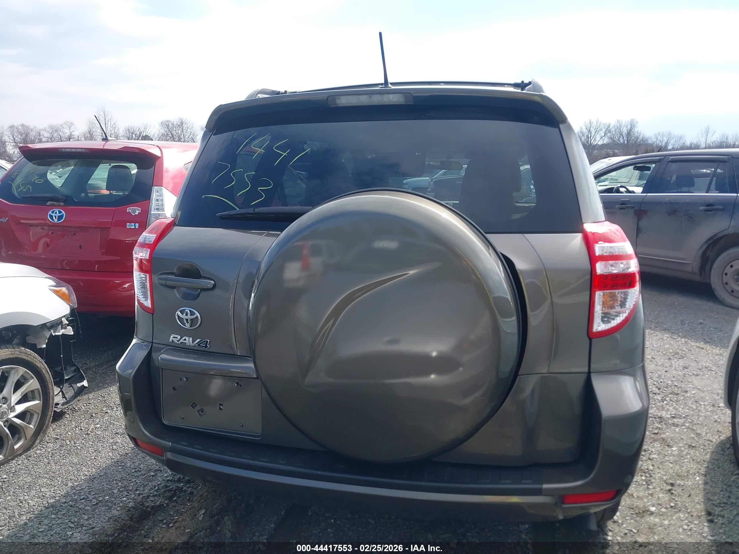 2012 Toyota Rav4   Gold vin: 2T3ZF4DV3CW138960