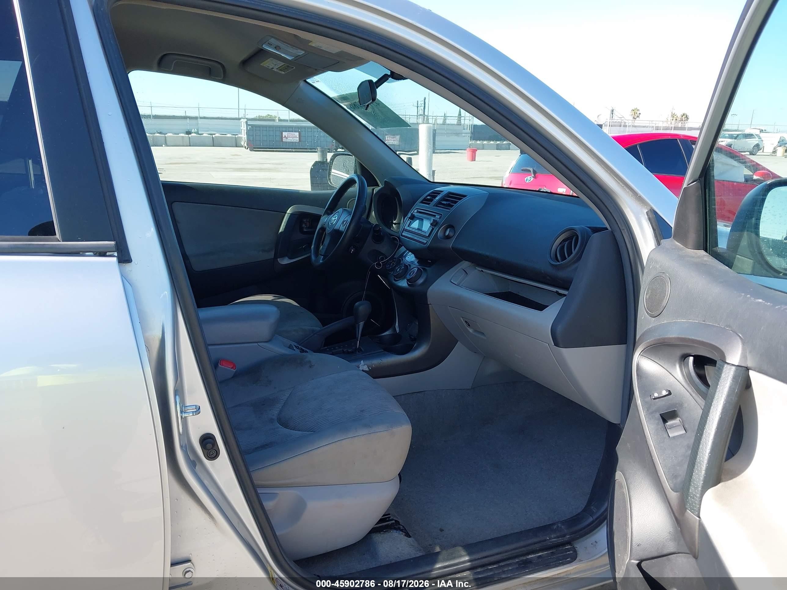 2012 Toyota Rav4   Silver vin: 2T3ZF4DV3CW146895