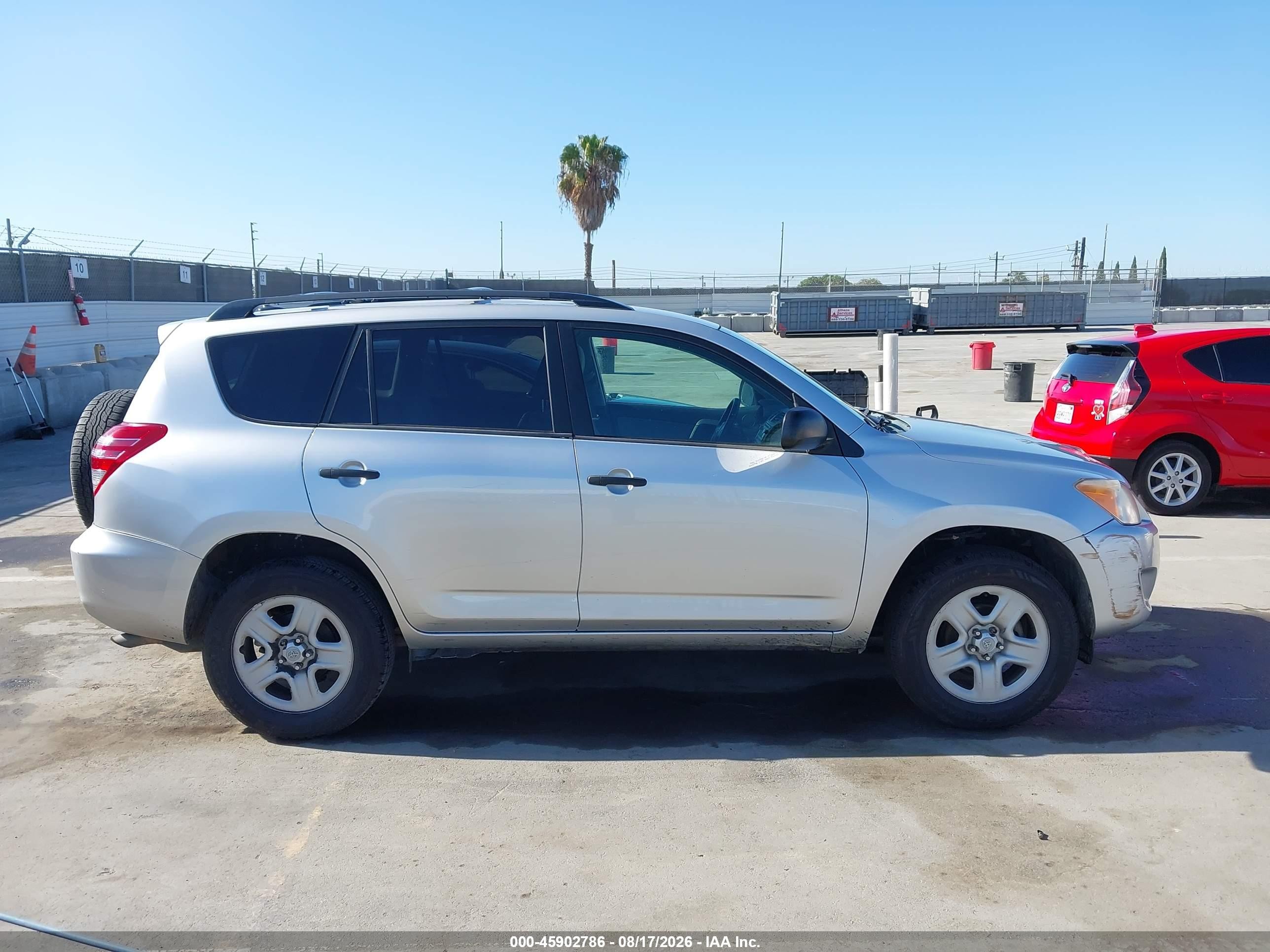 2012 Toyota Rav4   Silver vin: 2T3ZF4DV3CW146895