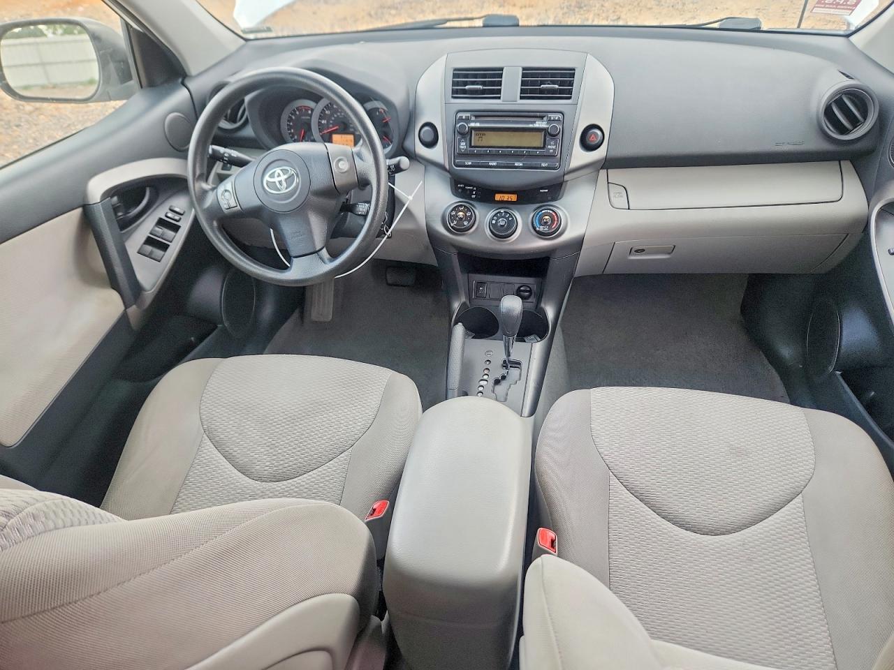 2012 Toyota Rav4 Base White vin: 2T3ZF4DV3CW151062