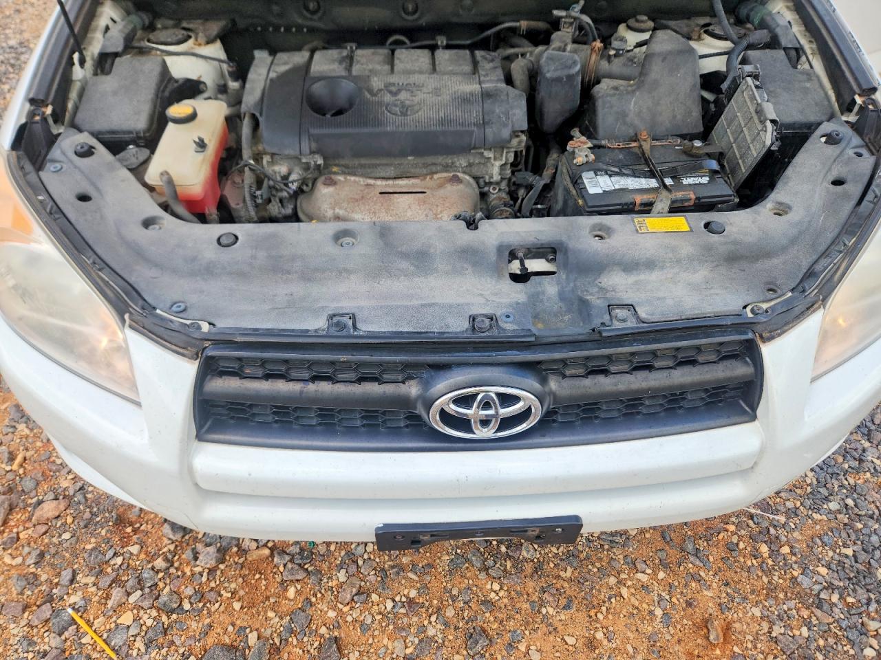 2012 Toyota Rav4 Base White vin: 2T3ZF4DV3CW151062