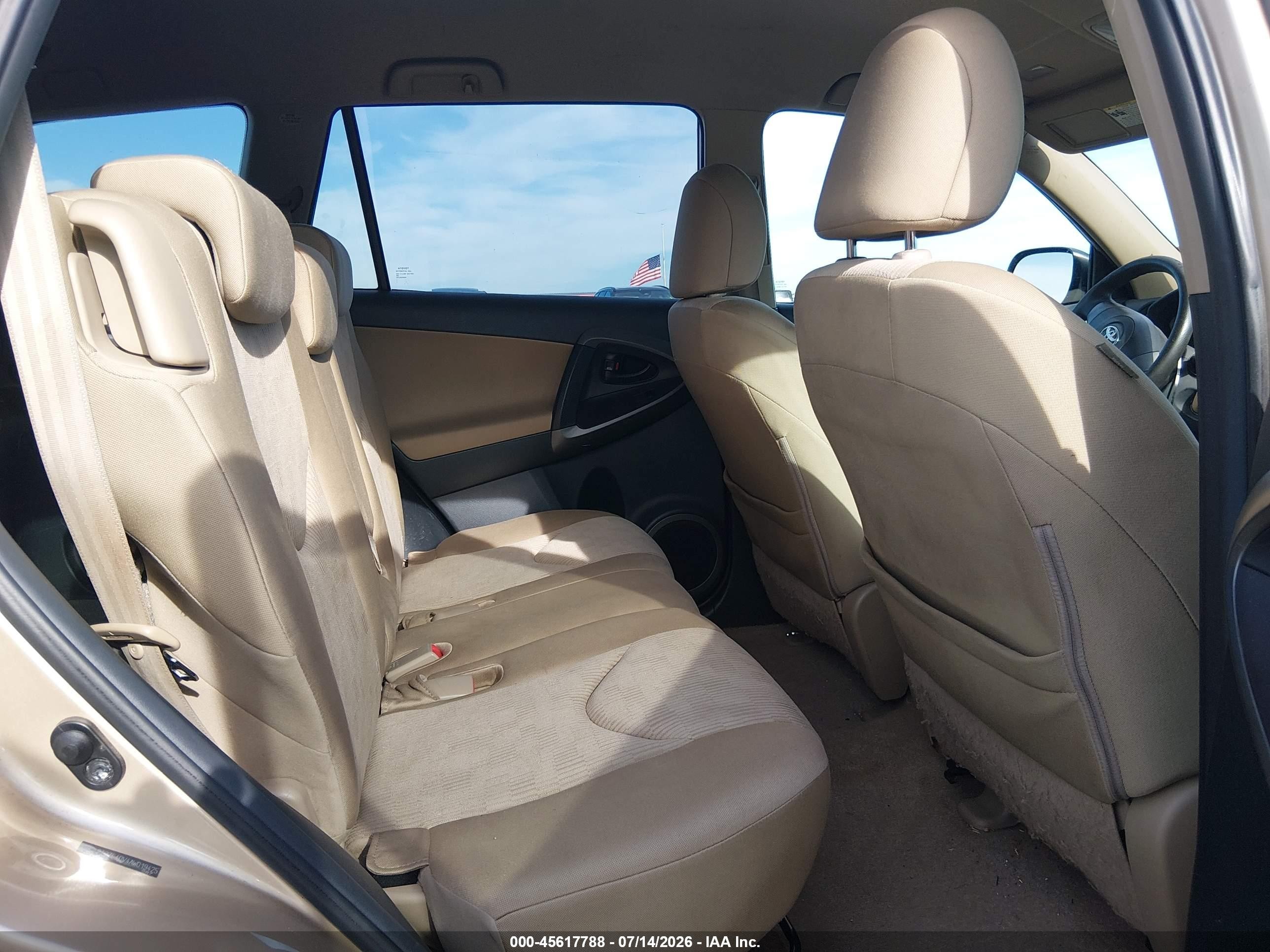 2010 Toyota Rav4 Tan vin: 2T3ZF4DV4AW019425