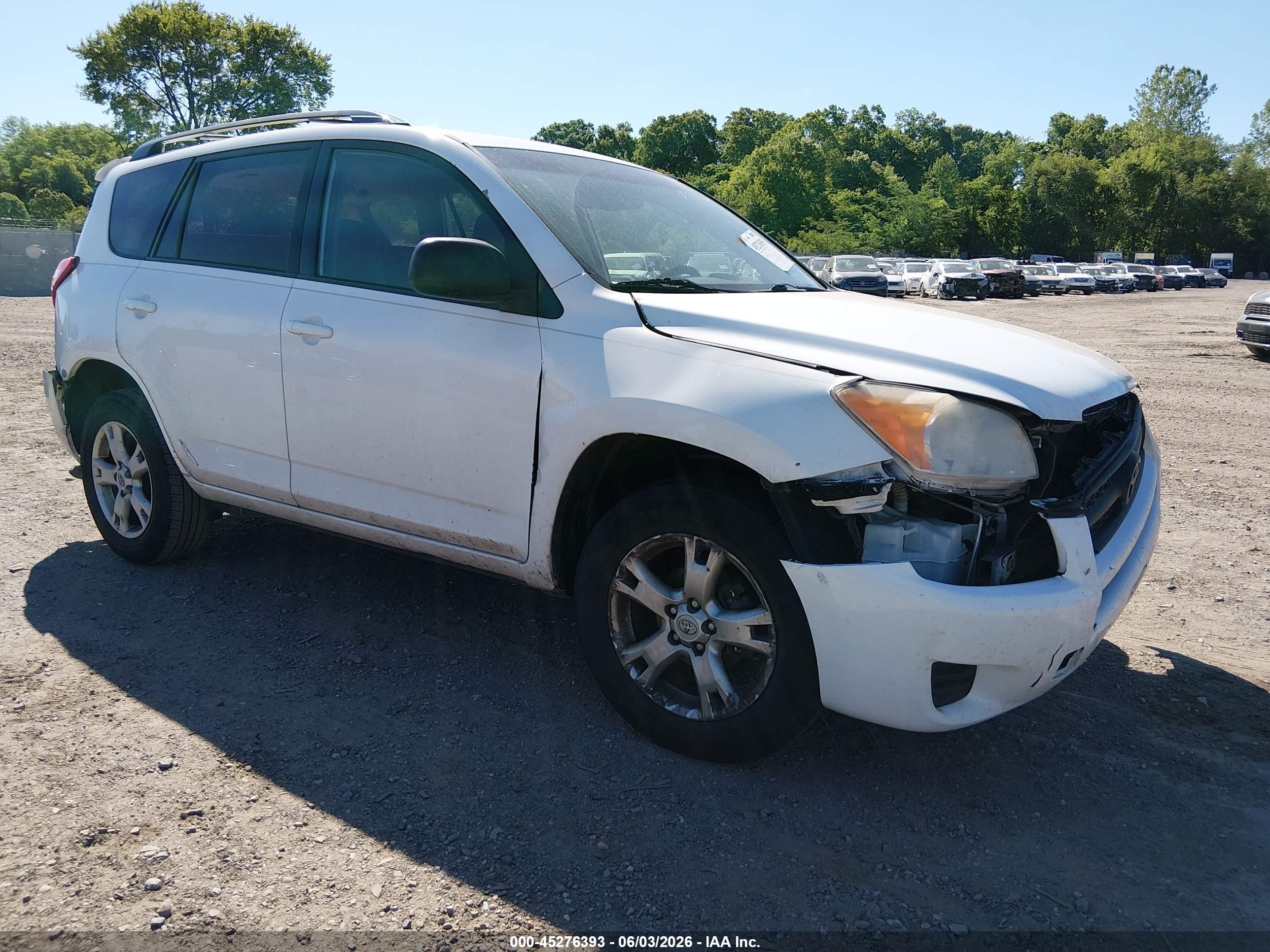 2011 Toyota Rav4   White vin: 2T3ZF4DV4BW058128