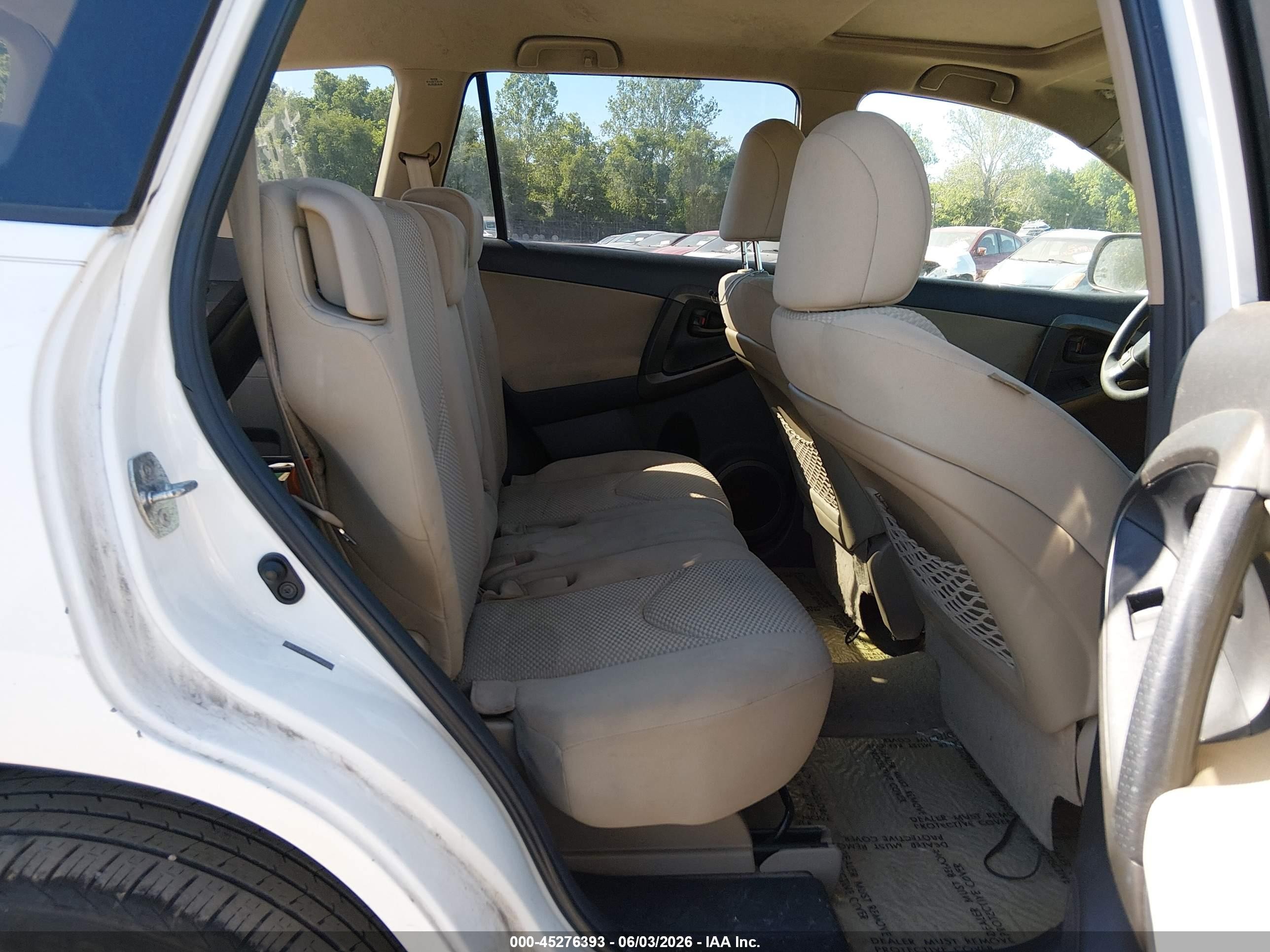 2011 Toyota Rav4   White vin: 2T3ZF4DV4BW058128