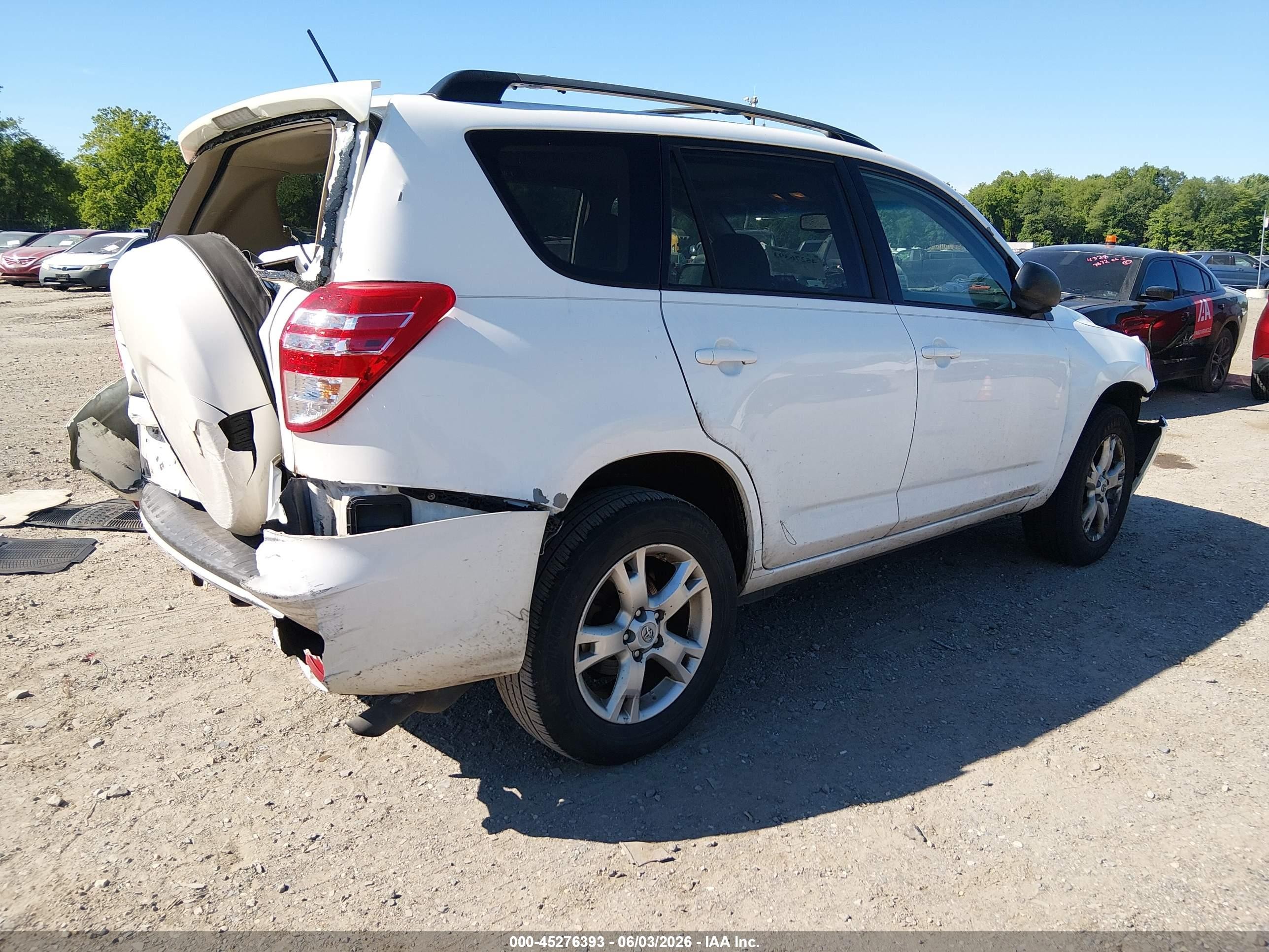 2011 Toyota Rav4   White vin: 2T3ZF4DV4BW058128