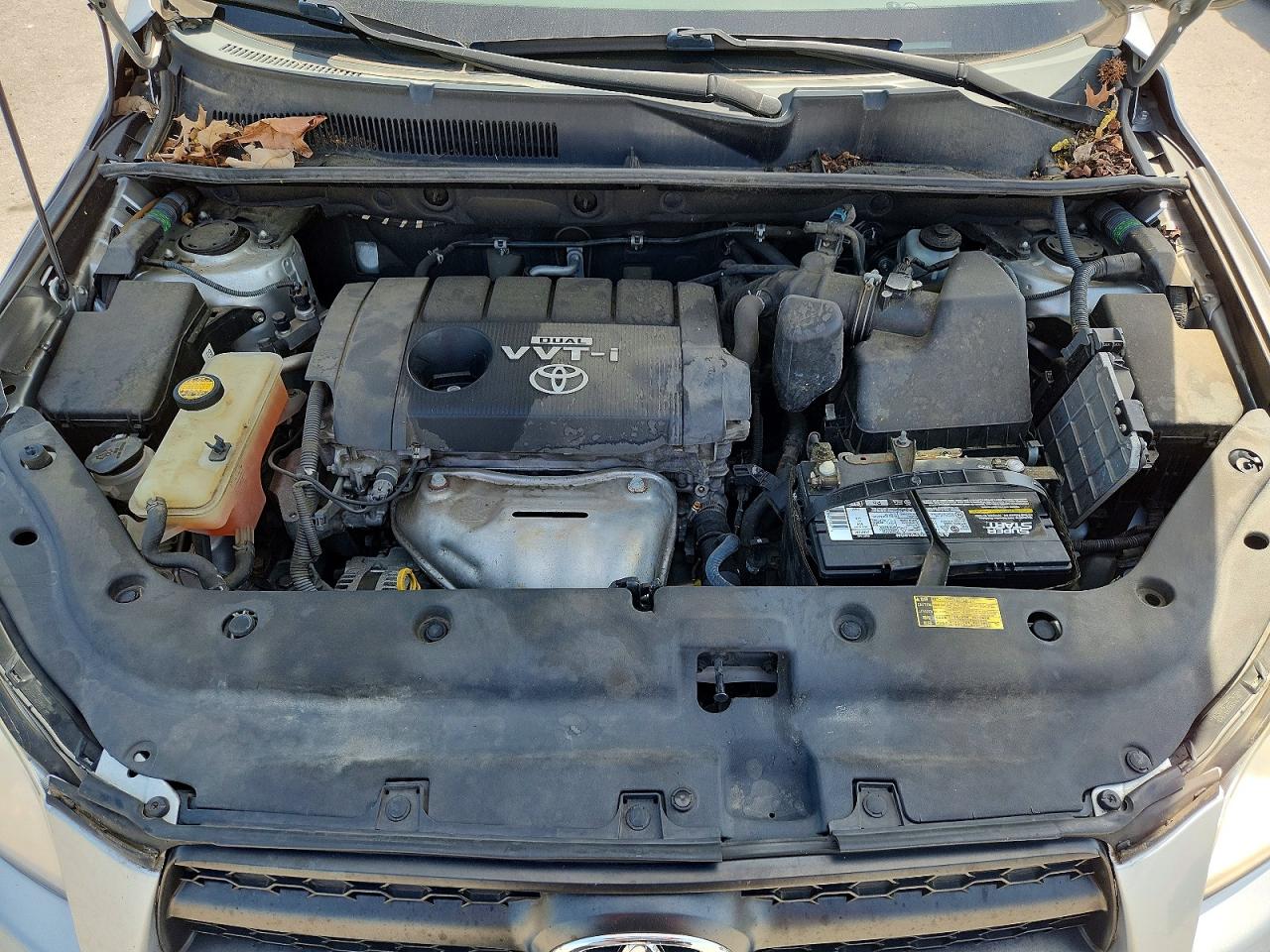 2011 Toyota Rav4 Base Silver vin: 2T3ZF4DV4BW058842