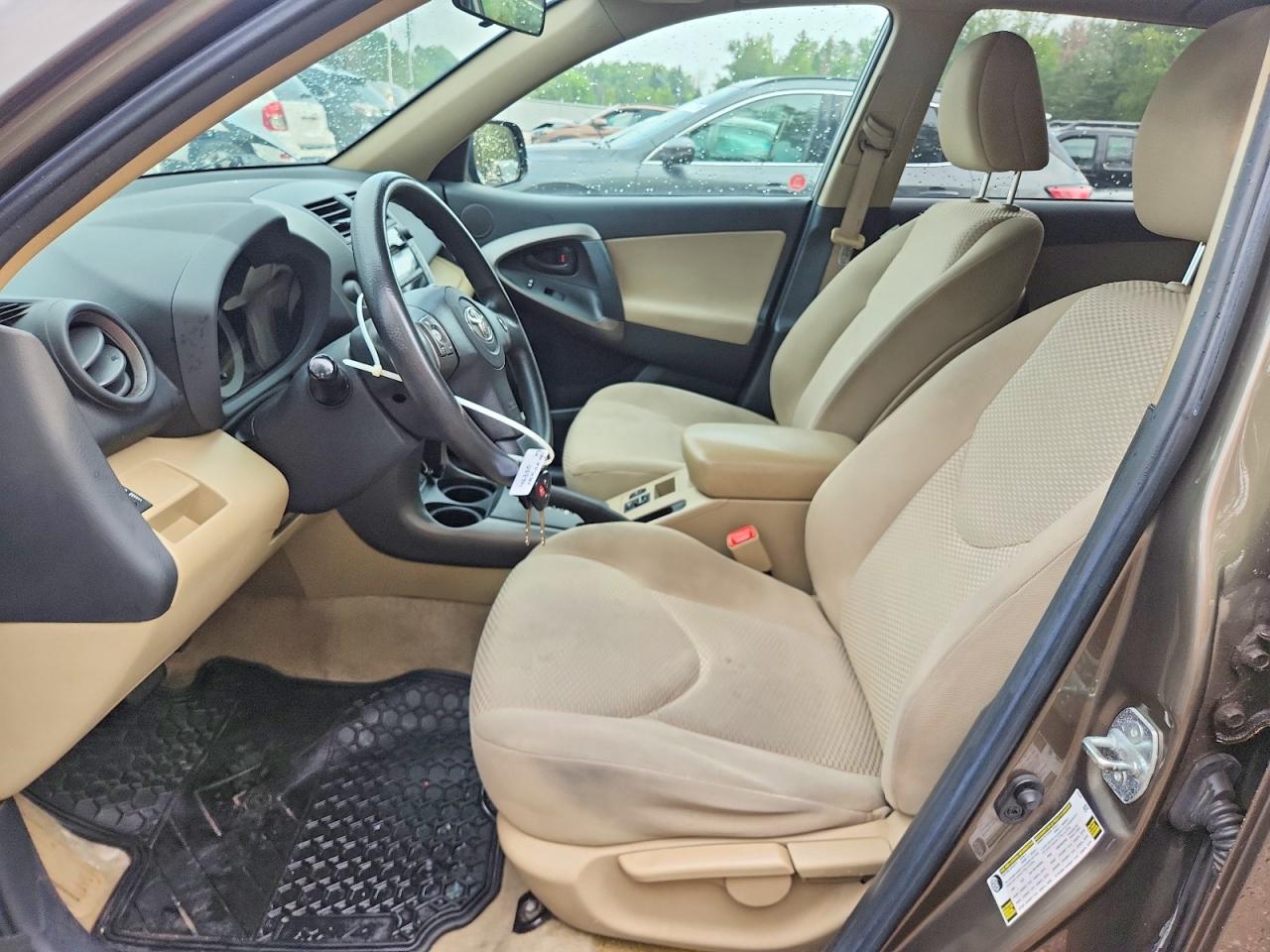 2011 Toyota Rav4 Base Коричневый vin: 2T3ZF4DV4BW060168