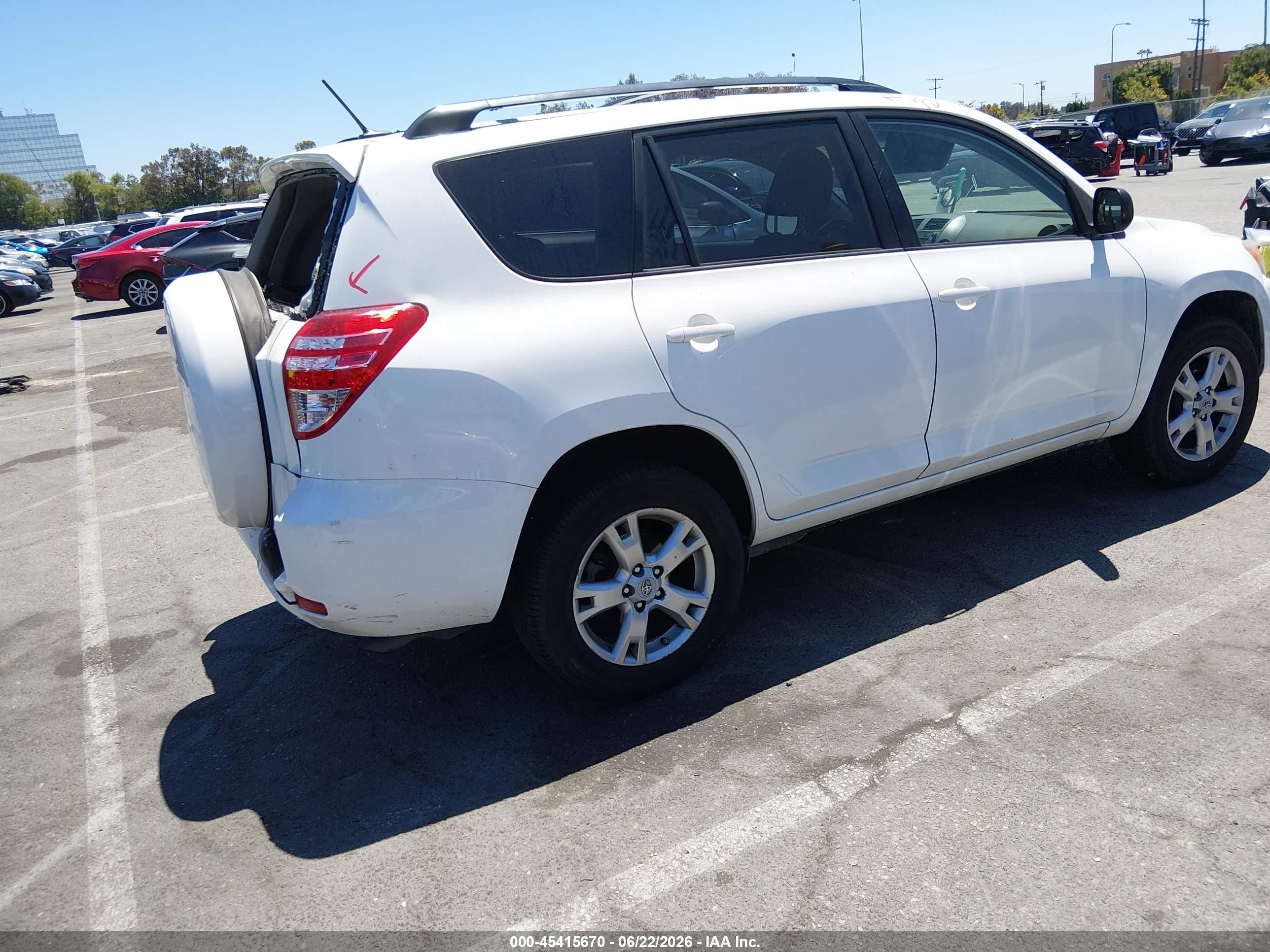 2011 Toyota Rav4   White vin: 2T3ZF4DV4BW060767