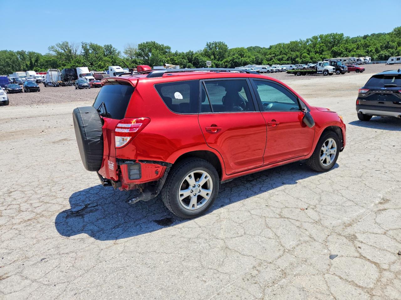2011 Toyota Rav4 Base Red vin: 2T3ZF4DV4BW061126