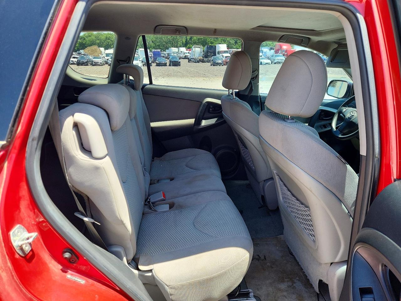 2011 Toyota Rav4 Base Red vin: 2T3ZF4DV4BW061126
