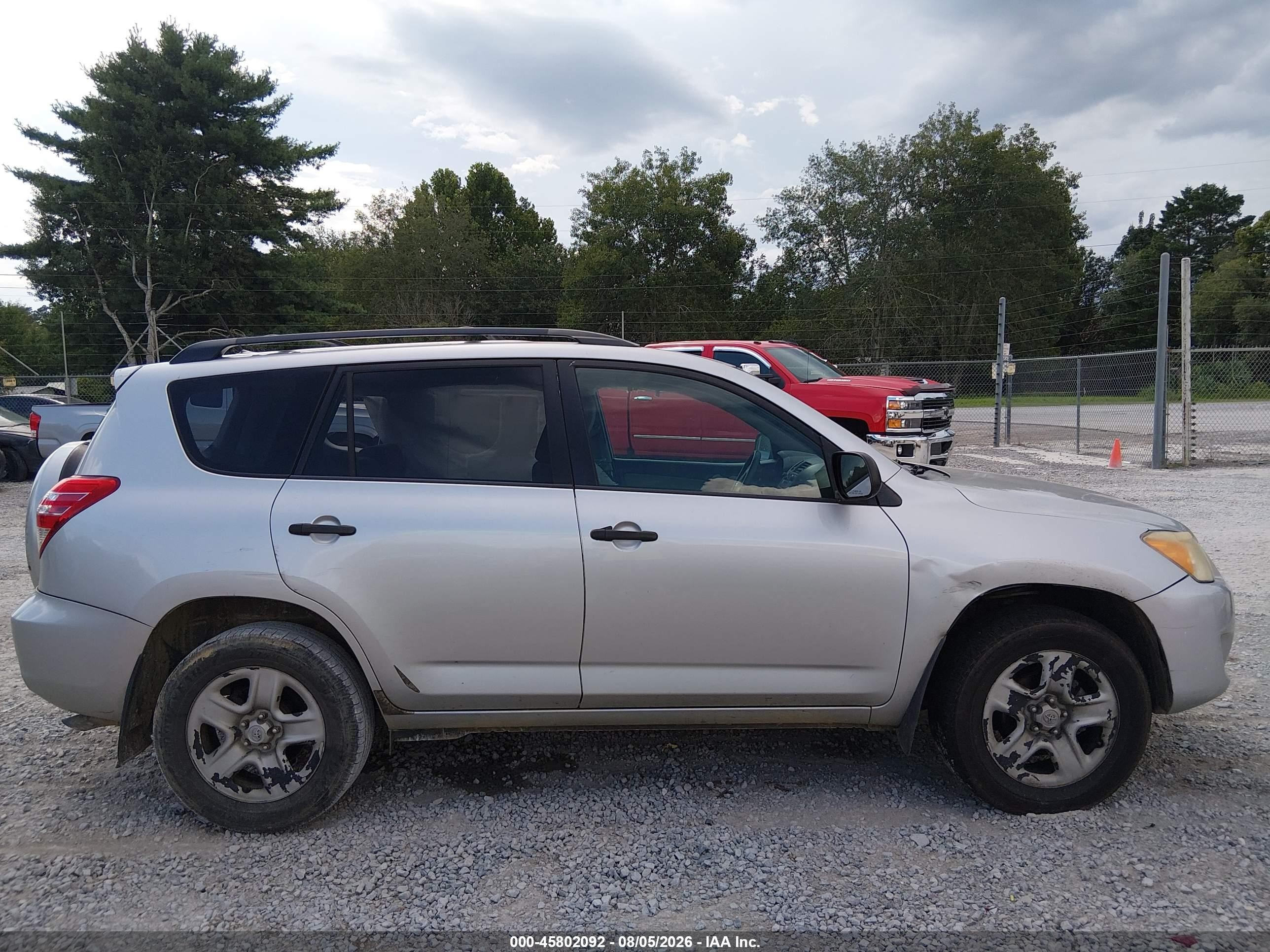 2011 Toyota Rav4   Silver vin: 2T3ZF4DV4BW080985