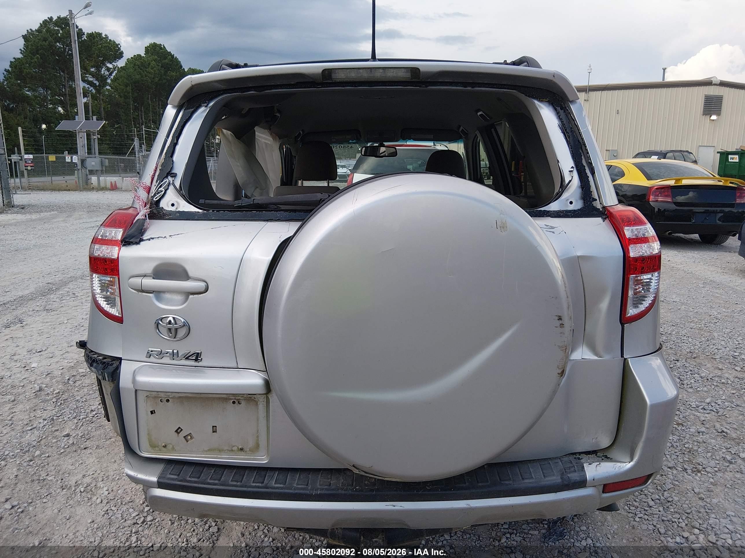2011 Toyota Rav4   Silver vin: 2T3ZF4DV4BW080985