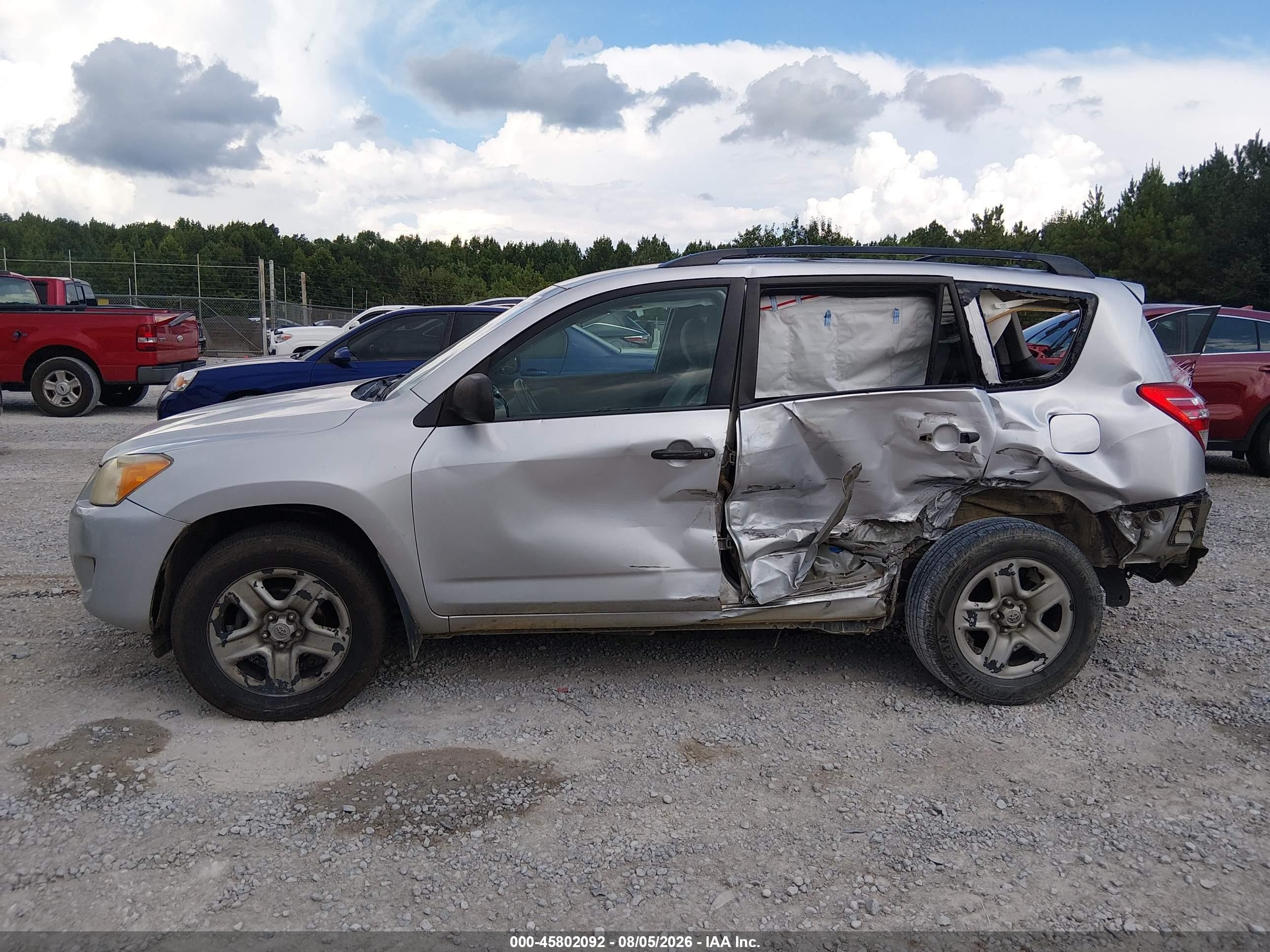 2011 Toyota Rav4   Silver vin: 2T3ZF4DV4BW080985