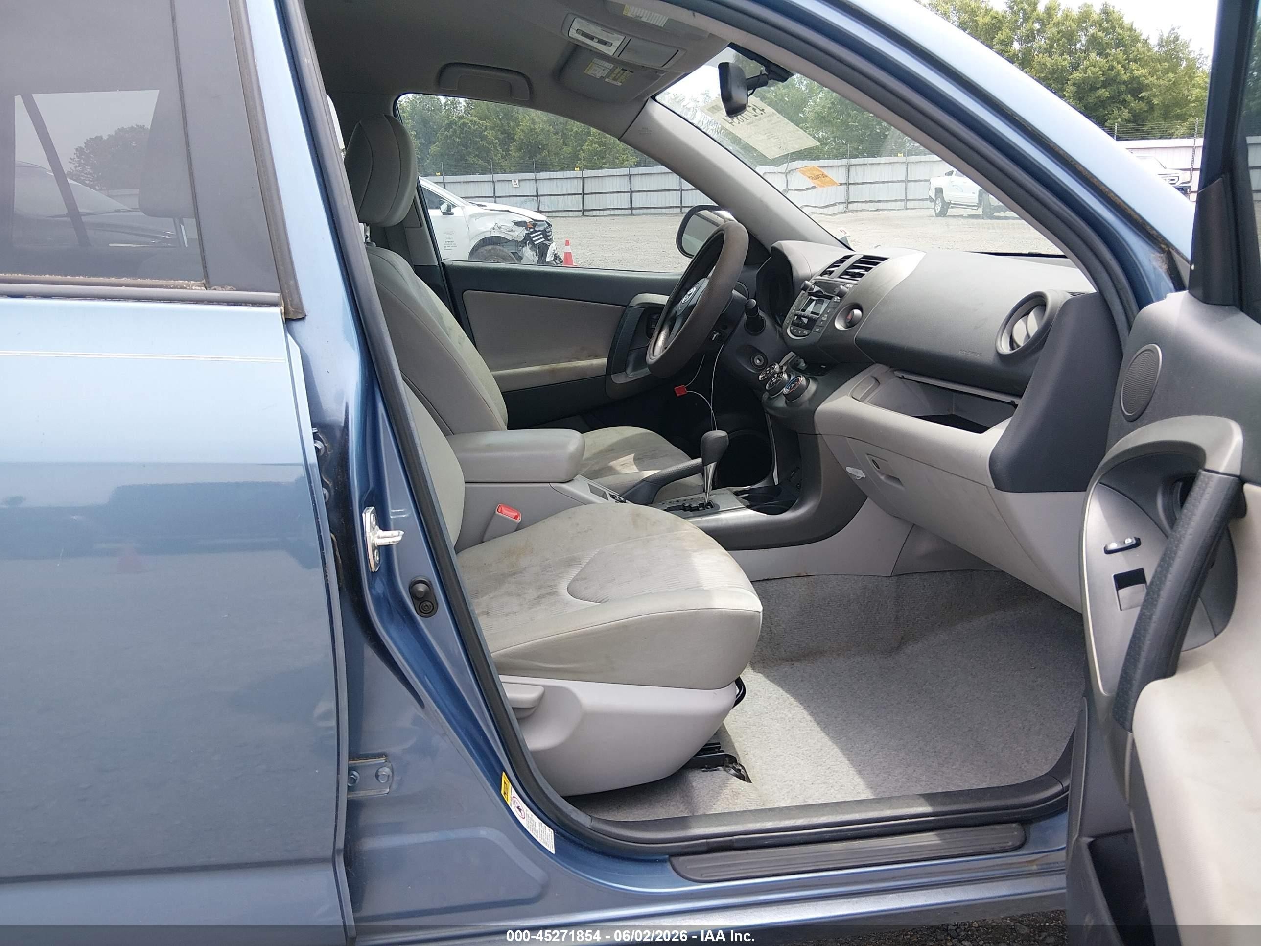 2011 Toyota Rav4 Blue vin: 2T3ZF4DV4BW082266
