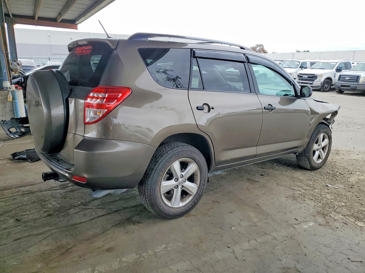 2011 Toyota Rav4 Base Brown vin: 2T3ZF4DV4BW085684