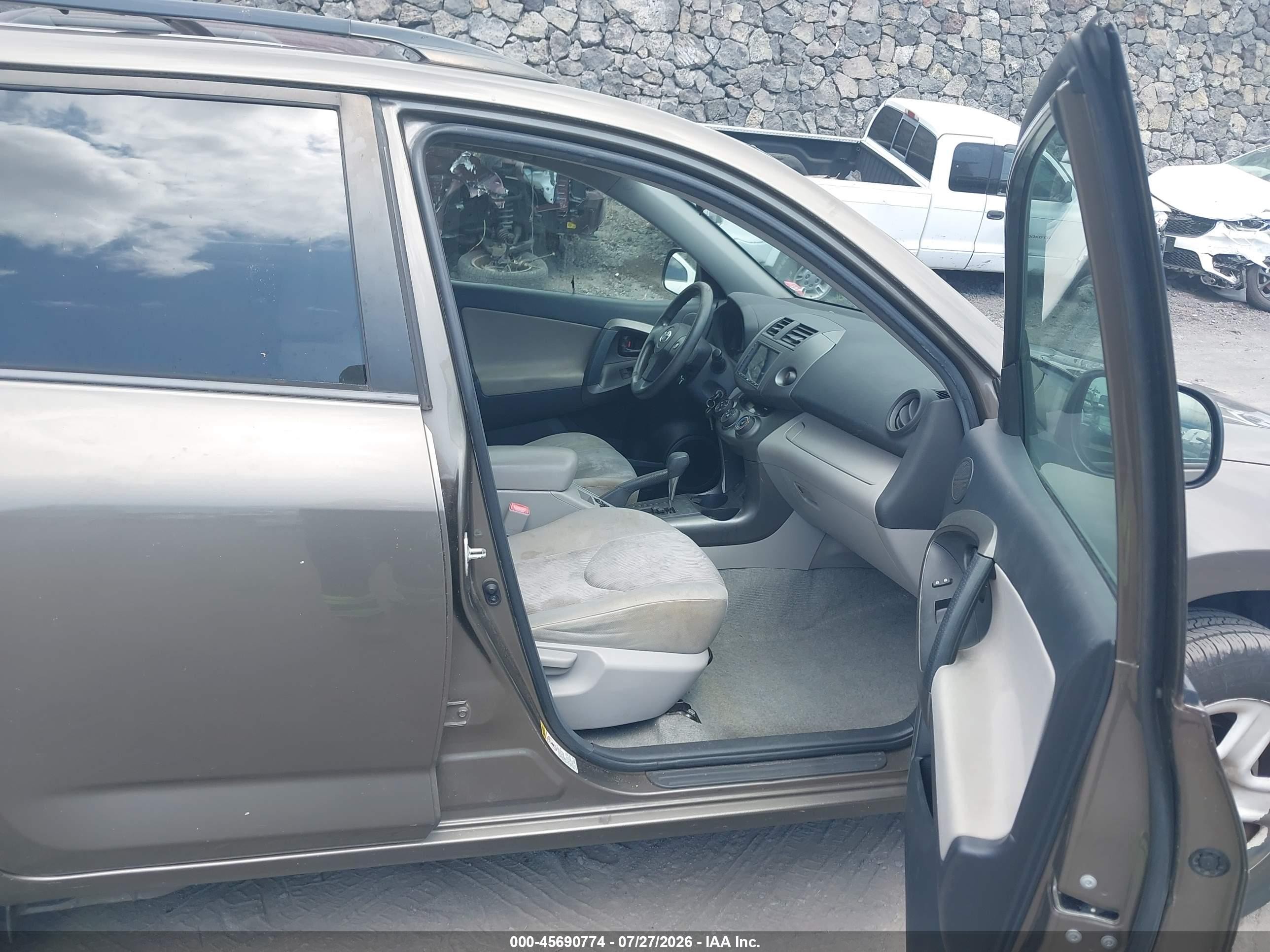2011 Toyota Rav4   Brown vin: 2T3ZF4DV4BW093963
