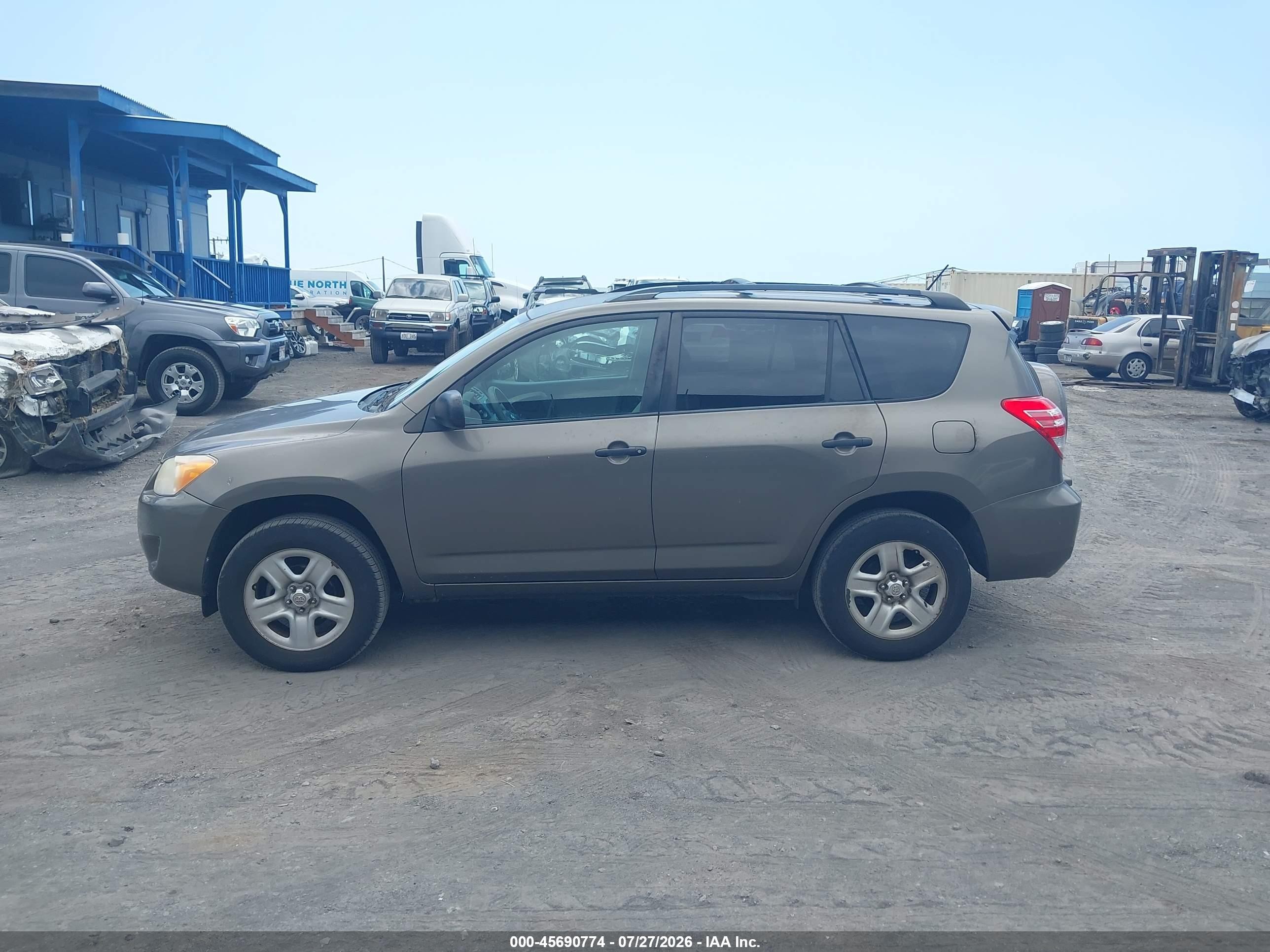2011 Toyota Rav4   Brown vin: 2T3ZF4DV4BW093963