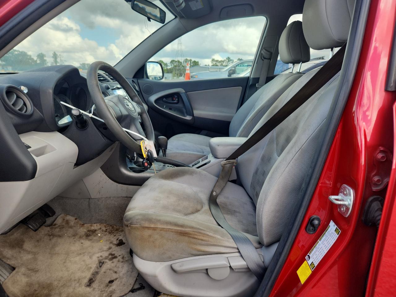 2011 Toyota Rav4 Base Red vin: 2T3ZF4DV4BW101480