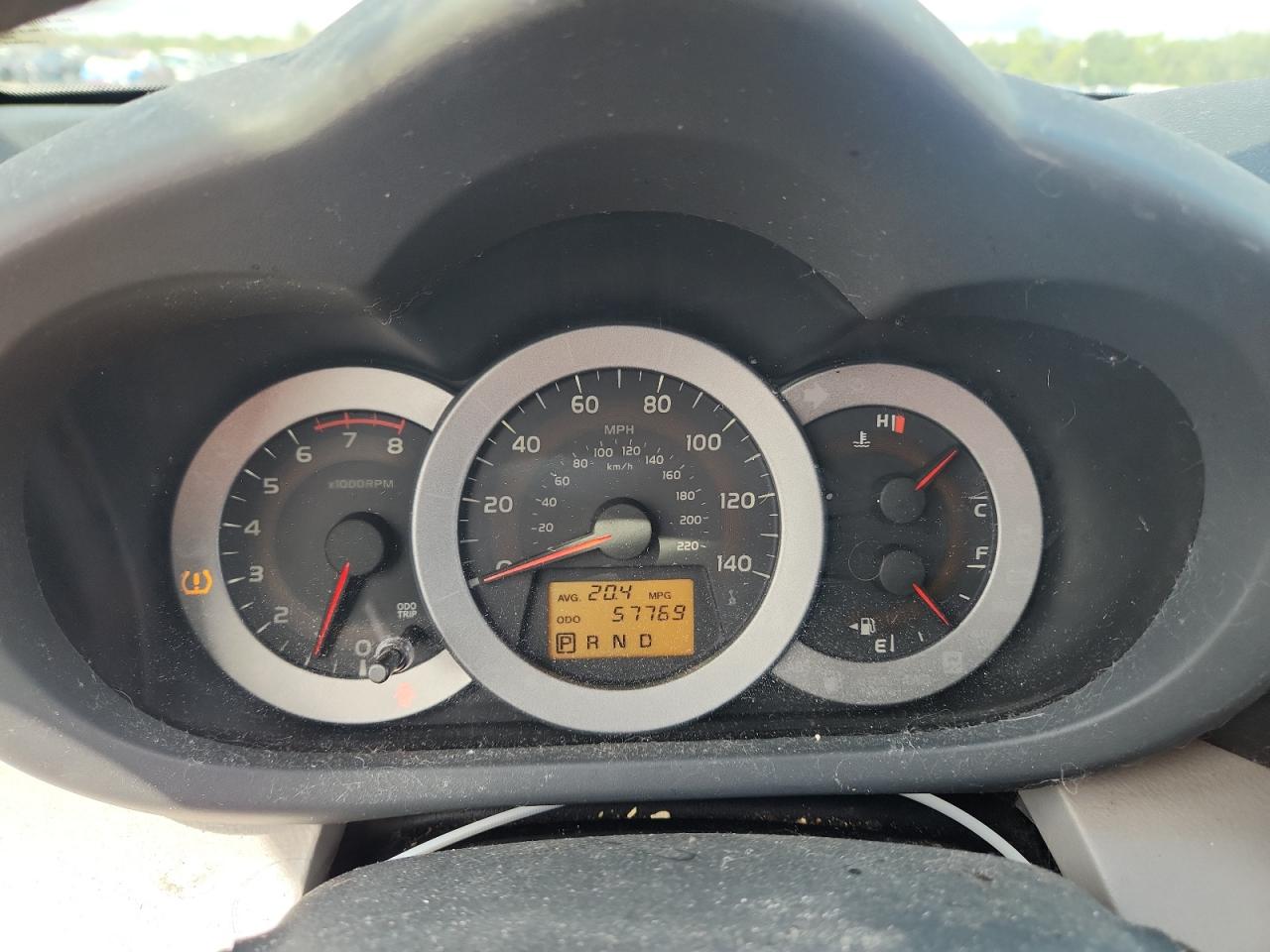 2011 Toyota Rav4 Base Red vin: 2T3ZF4DV4BW101480